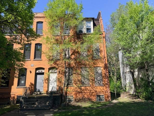 10522 S MARYLAND AVE, Chicago, IL 60628