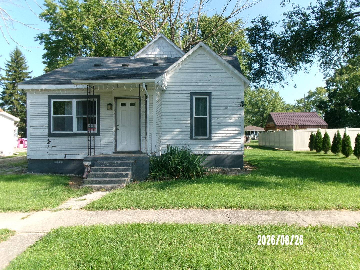 709 E Jones ST, Milford, IL 60953