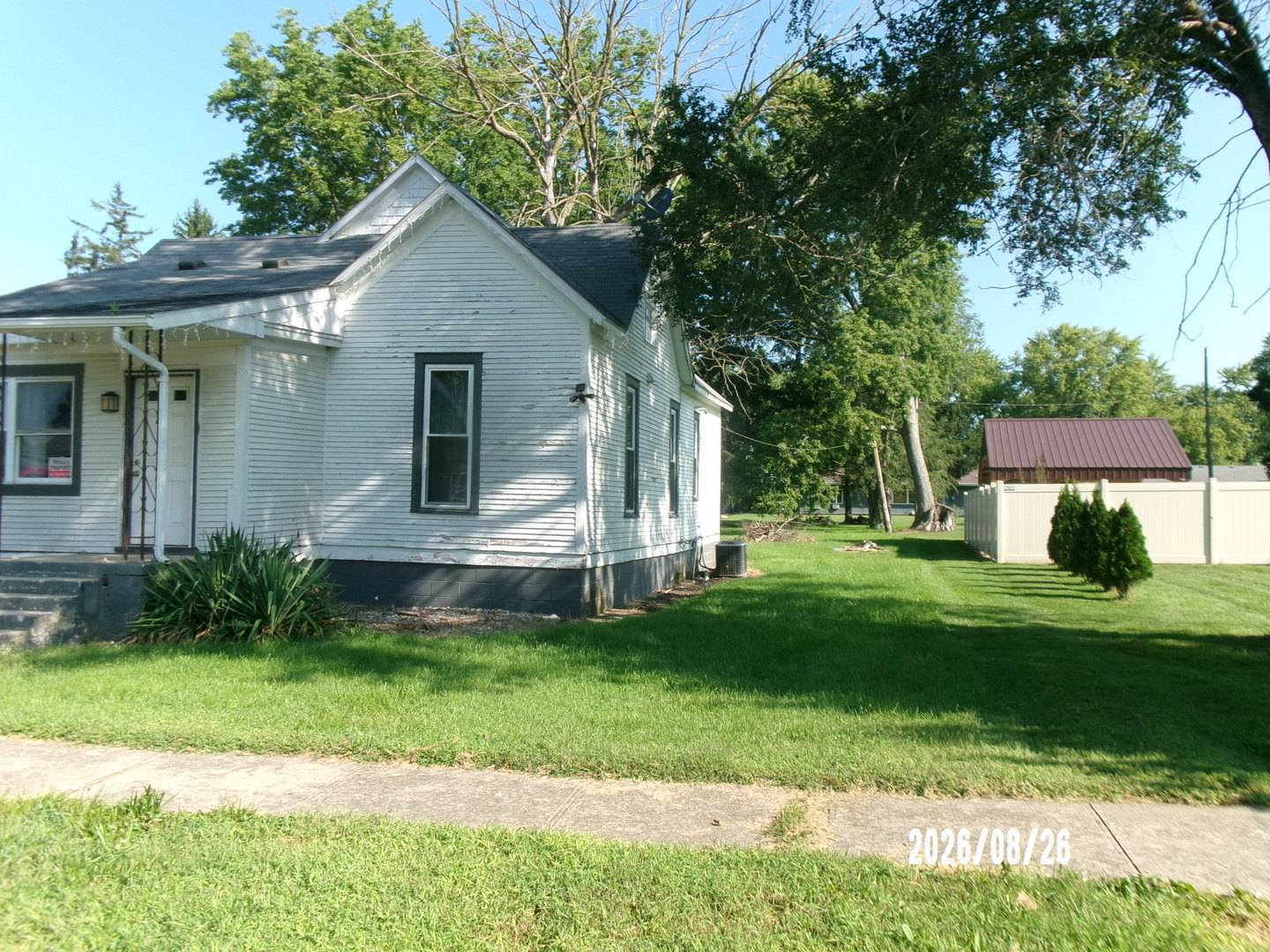709 E Jones ST, Milford, IL 60953