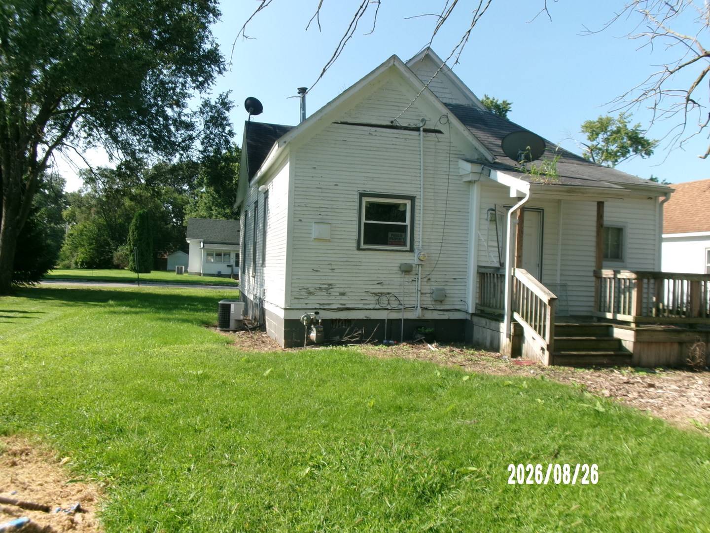 709 E Jones ST, Milford, IL 60953