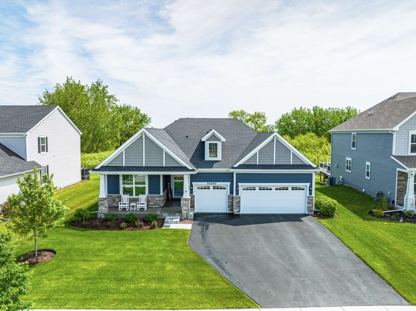 10240 Amos ST, Huntley, IL 60142