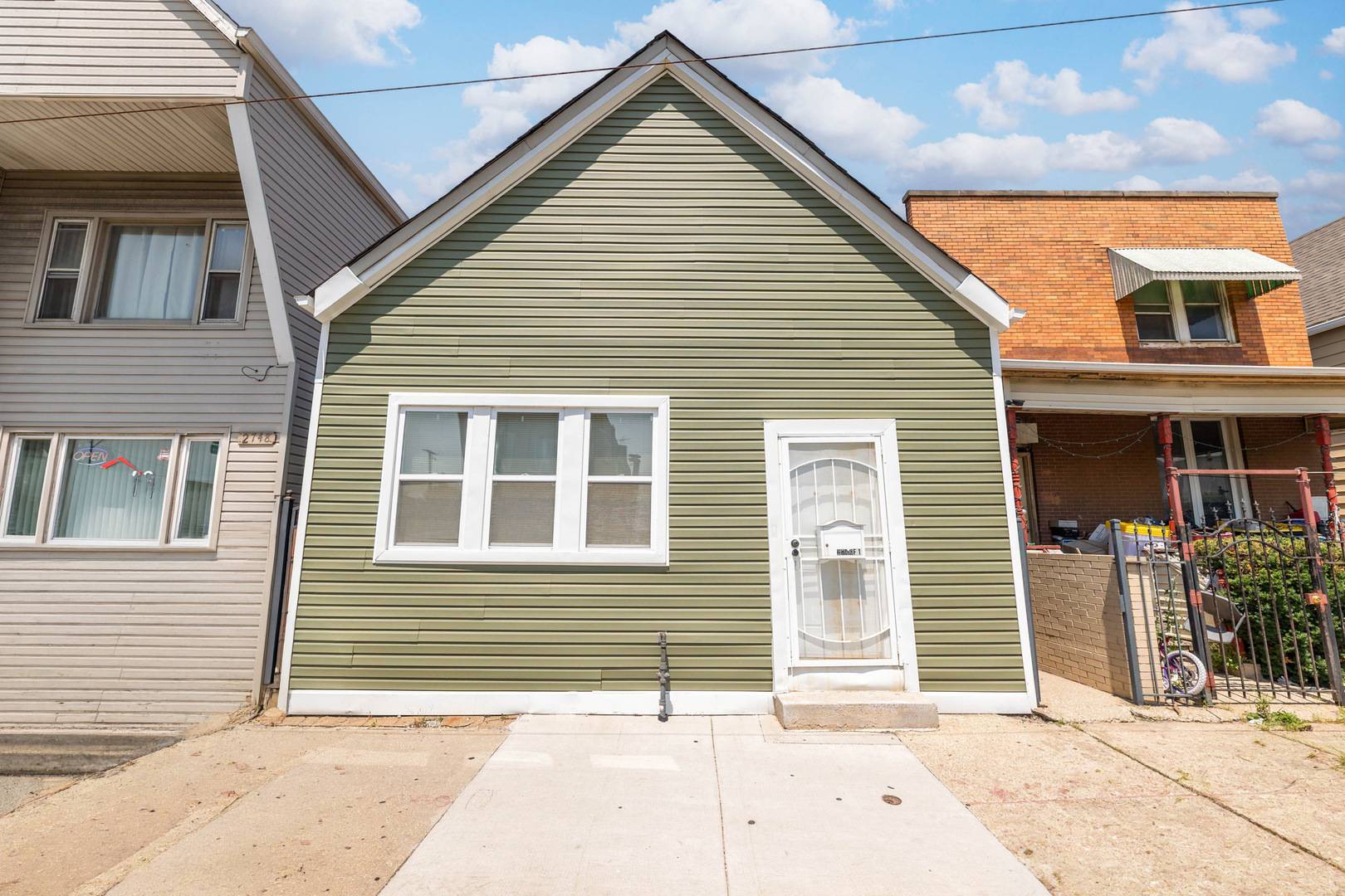 2746 W 47th ST, Chicago, IL 60632