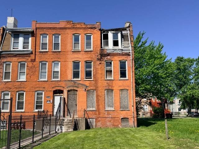 10506 S Maryland AVE, Chicago, IL 60628
