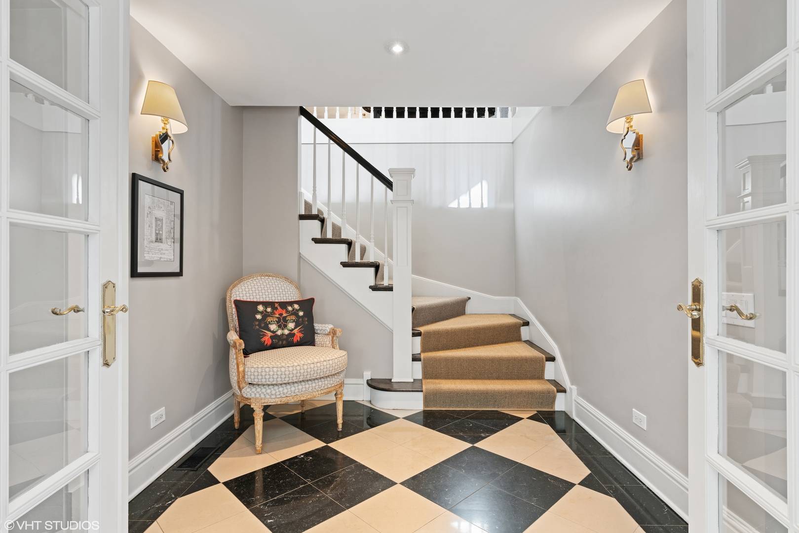 38 E Elm ST, Chicago, IL 60611