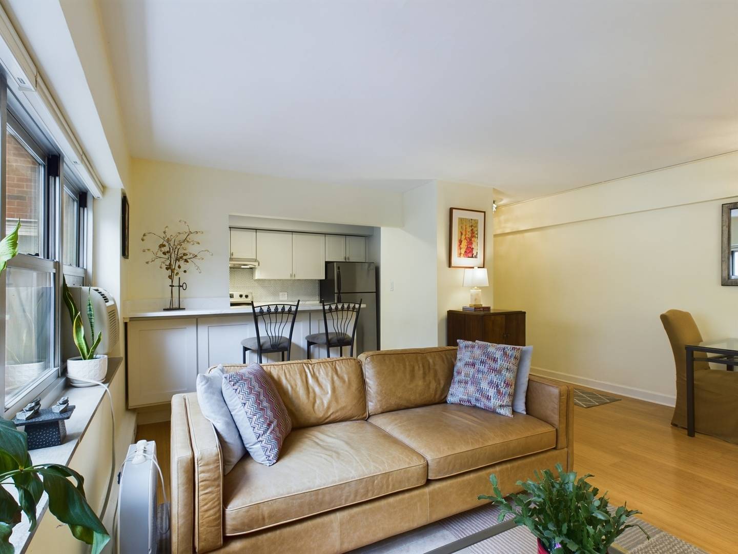 4980 N Marine DR #432, Chicago, IL 60640
