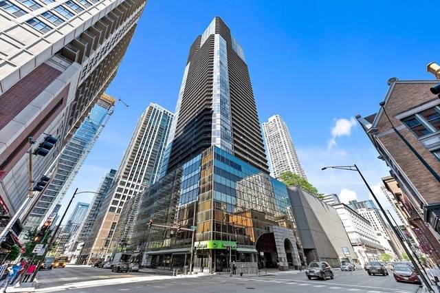 10 E Ontario ST #1303, Chicago, IL 60611