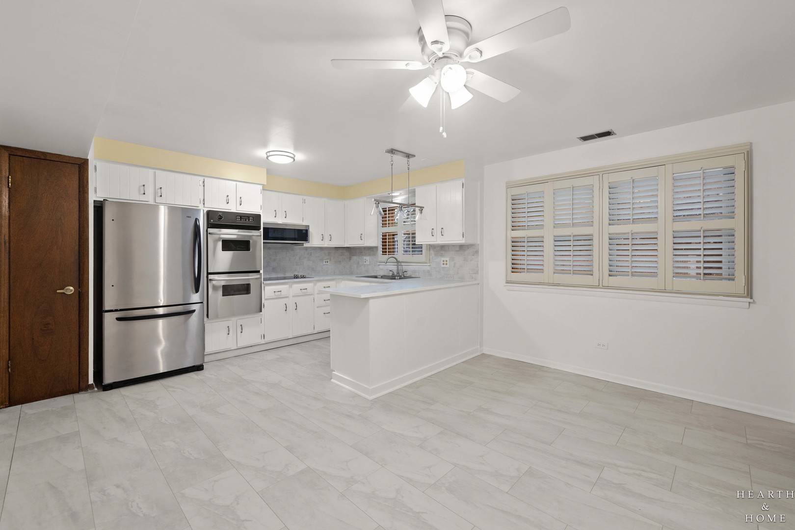 4204 N Keystone AVE #2C, Chicago, IL 60641