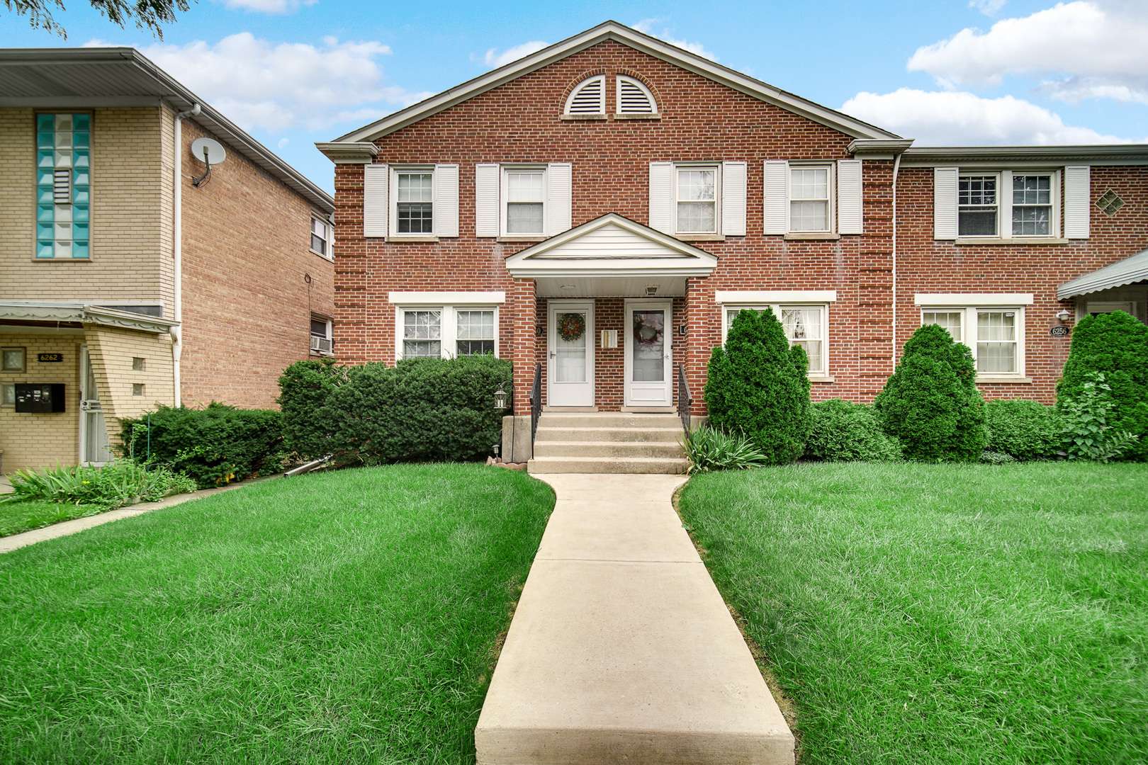 6258 W Peterson AVE, Chicago, IL 60646