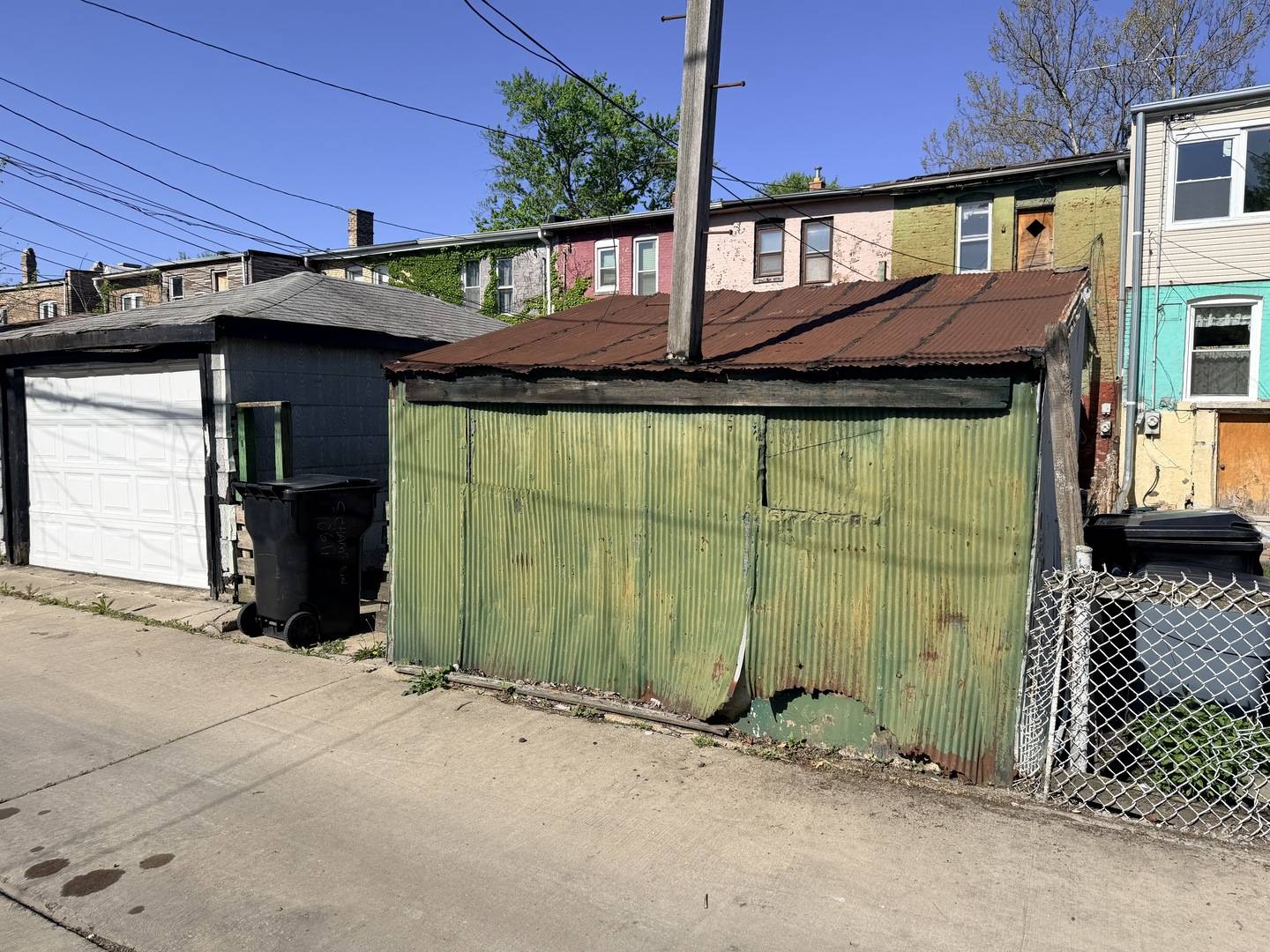 10609 S CHAMPLAIN AVE, Chicago, IL 60628