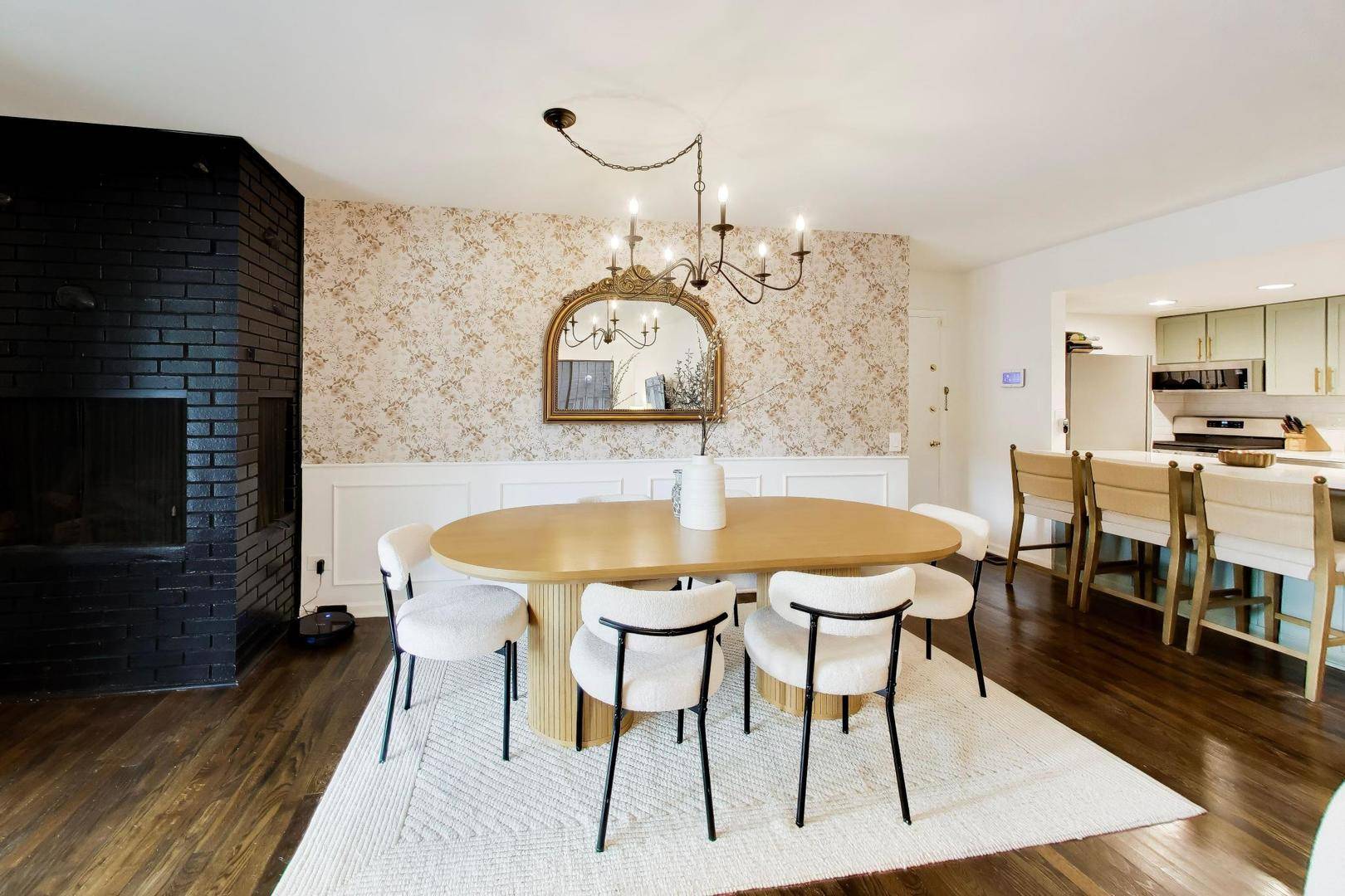 1122 W Altgeld ST #1, Chicago, IL 60614