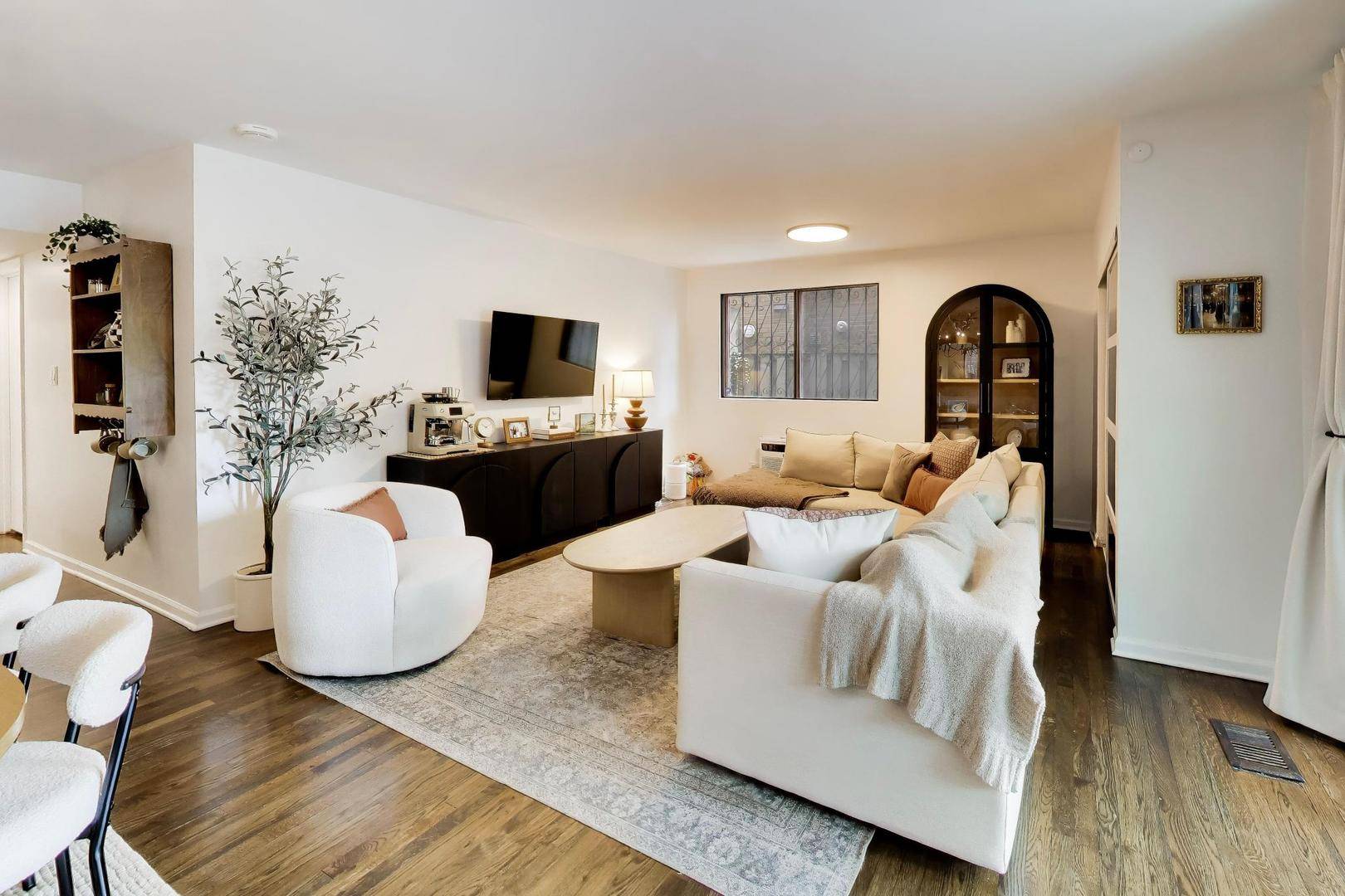1122 W Altgeld ST #1, Chicago, IL 60614