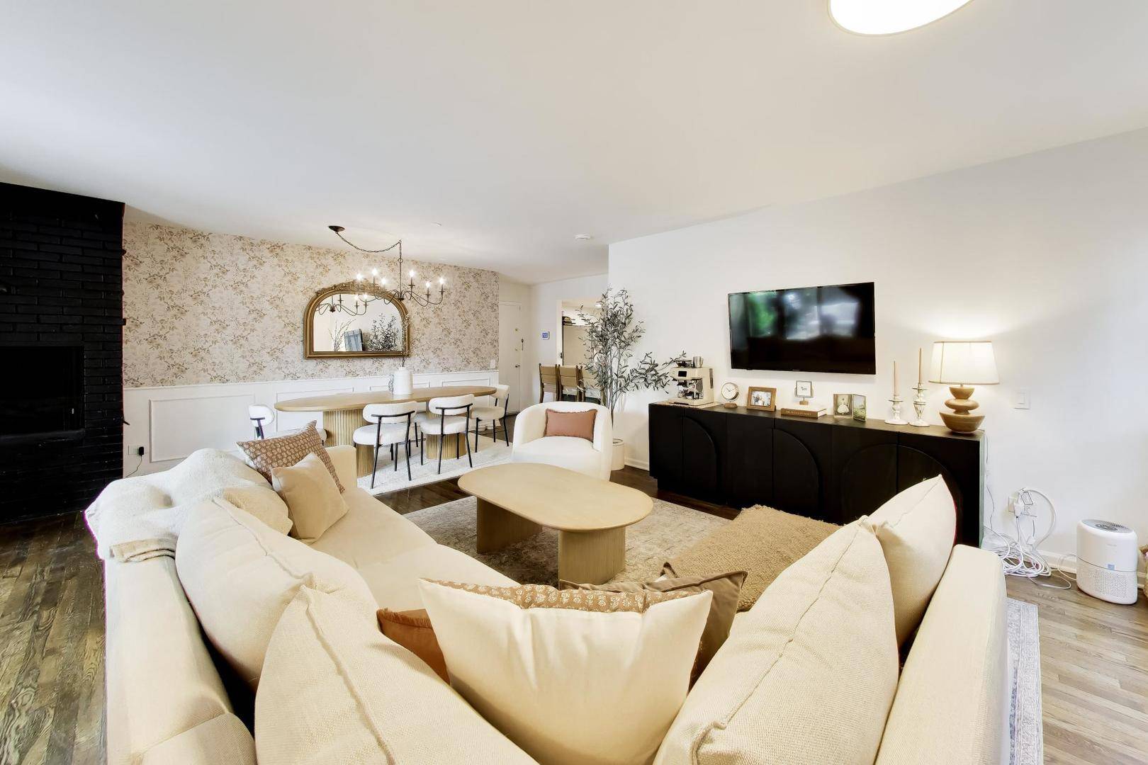 1122 W Altgeld ST #1, Chicago, IL 60614