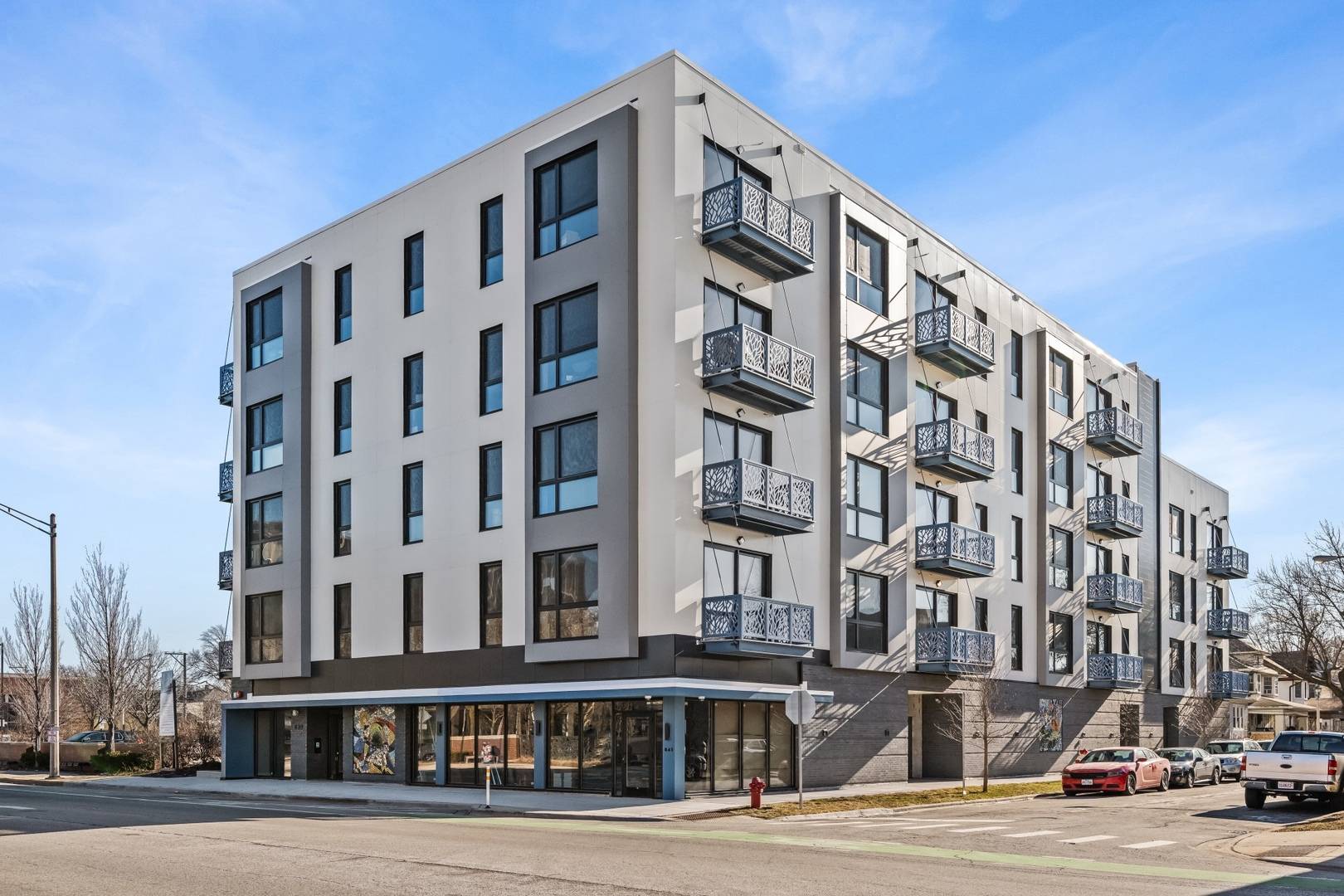 839 Madison ST #503, Oak Park, IL 60302