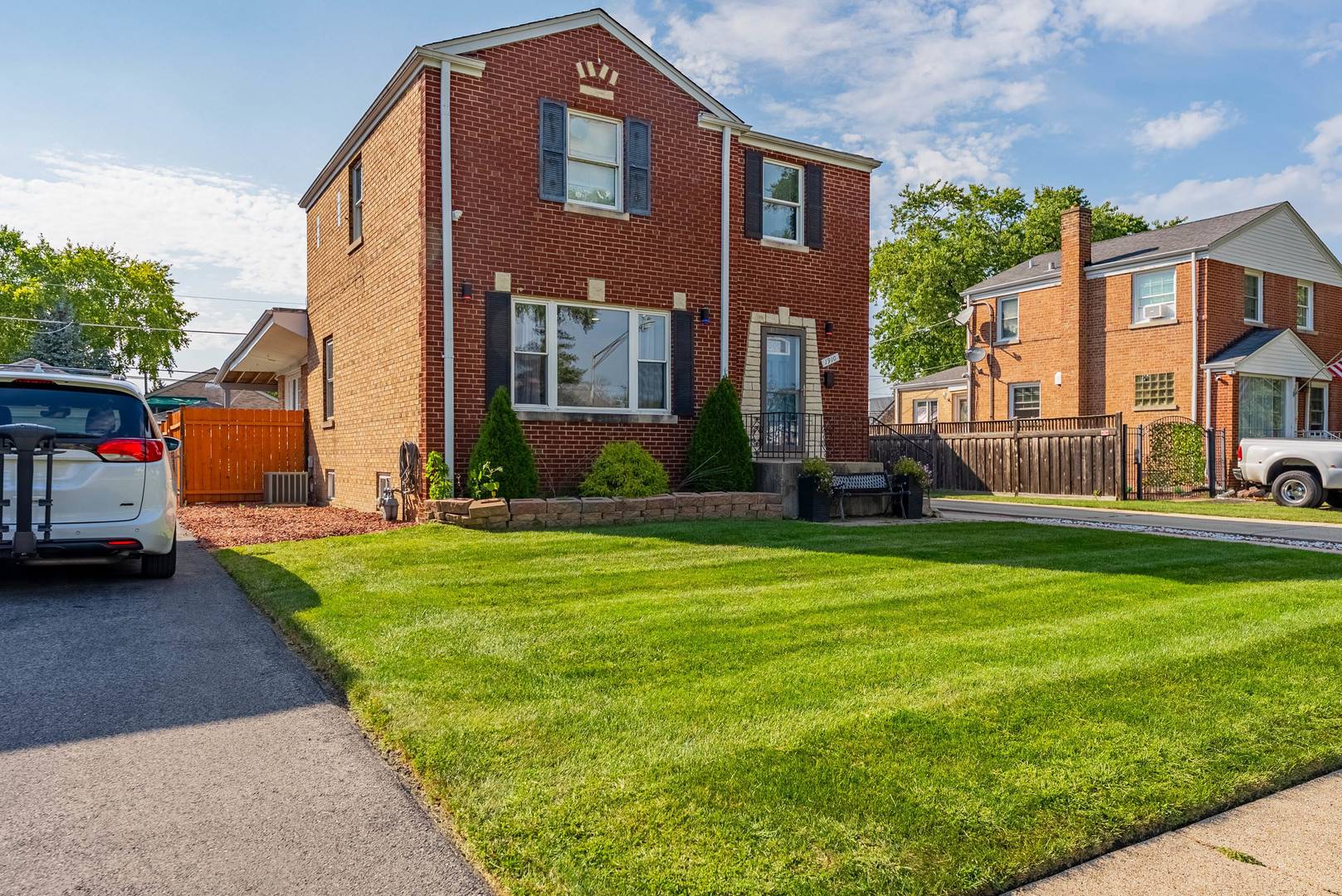 1910 N 74th AVE, Elmwood Park, IL 60707