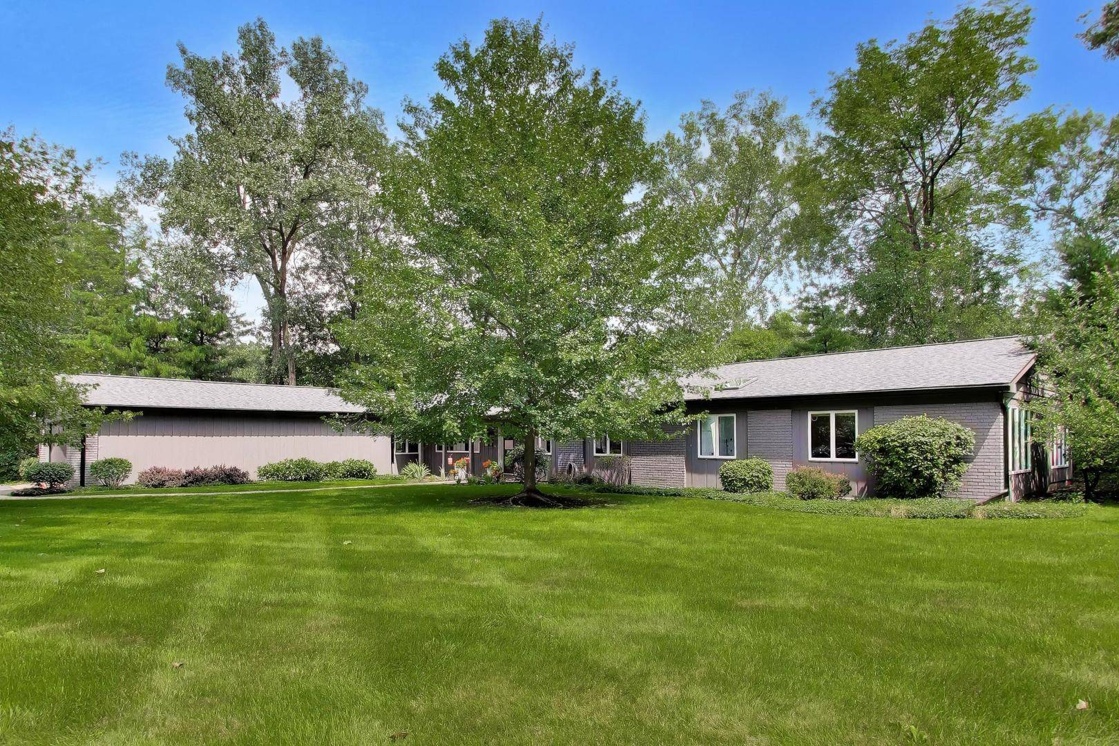 191 Kimberly RD, North Barrington, IL 60010