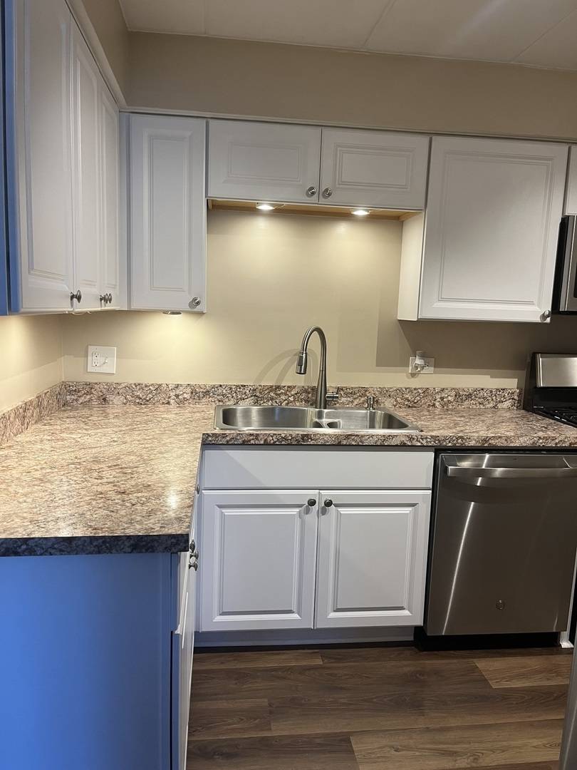 3179 W 115th ST #1N, Merrionette Park, IL 60803