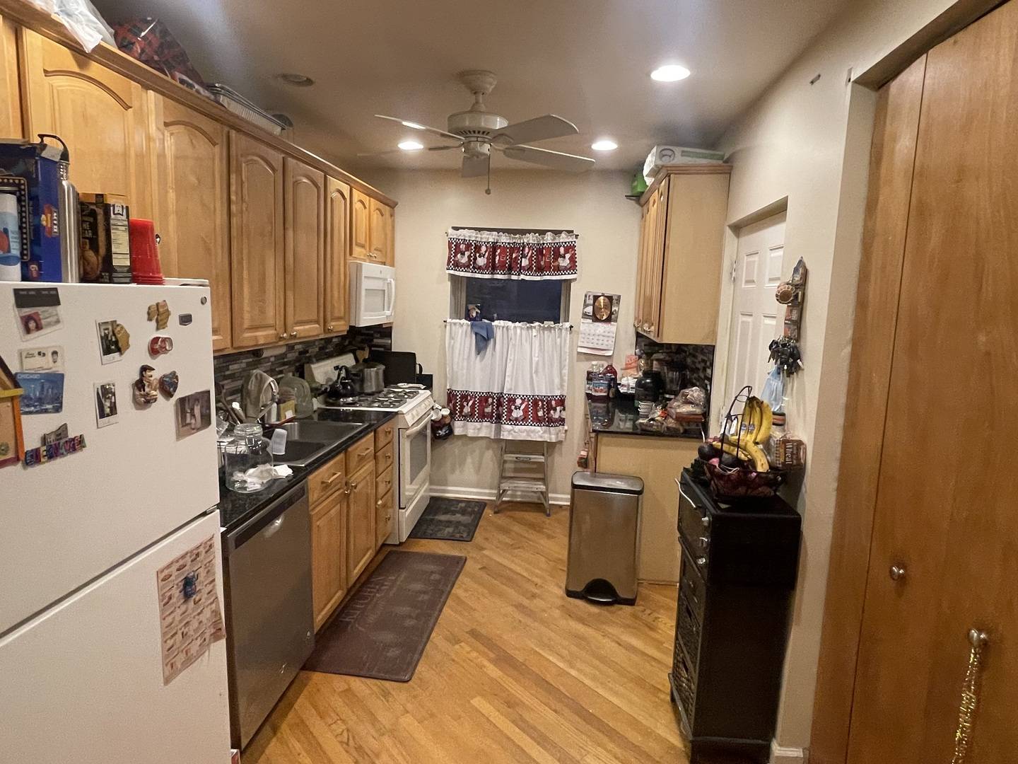 2915 W Granville AVE #1E, Chicago, IL 60659