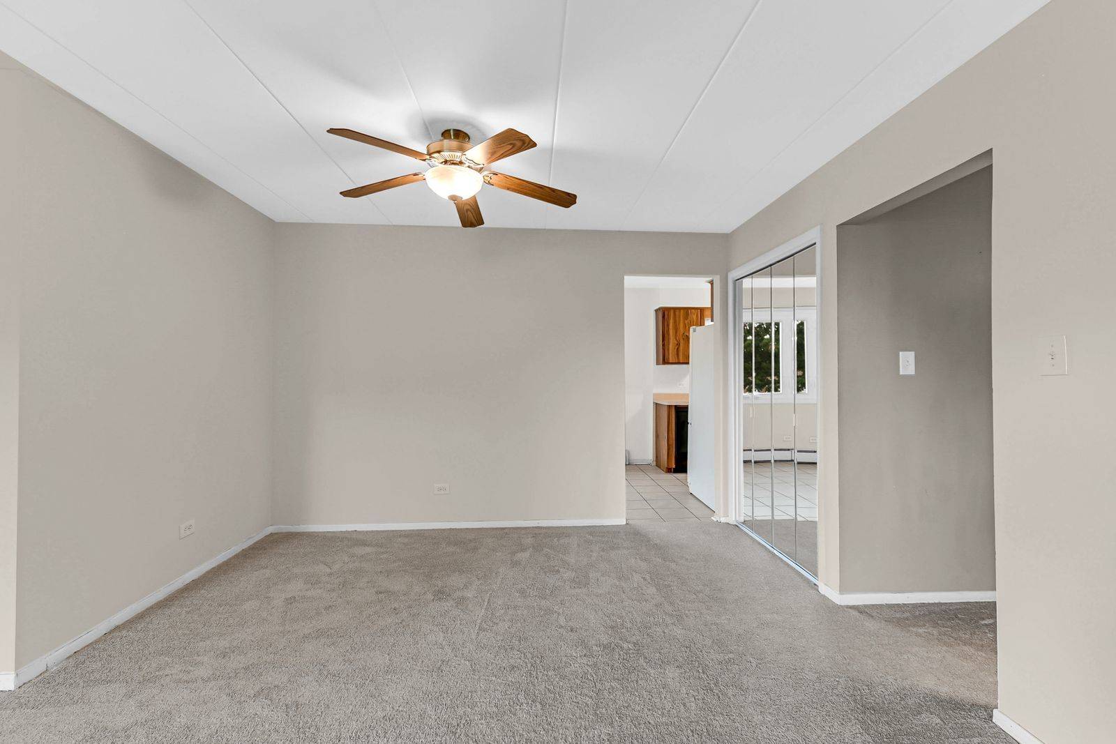 9040 W 140th ST #2B, Orland Park, IL 60462