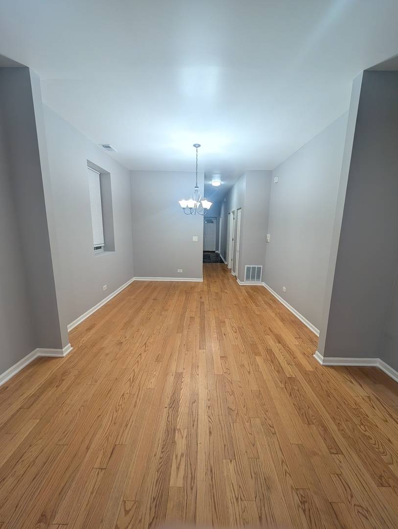 2531 W Flournoy ST #1, Chicago, IL 60612