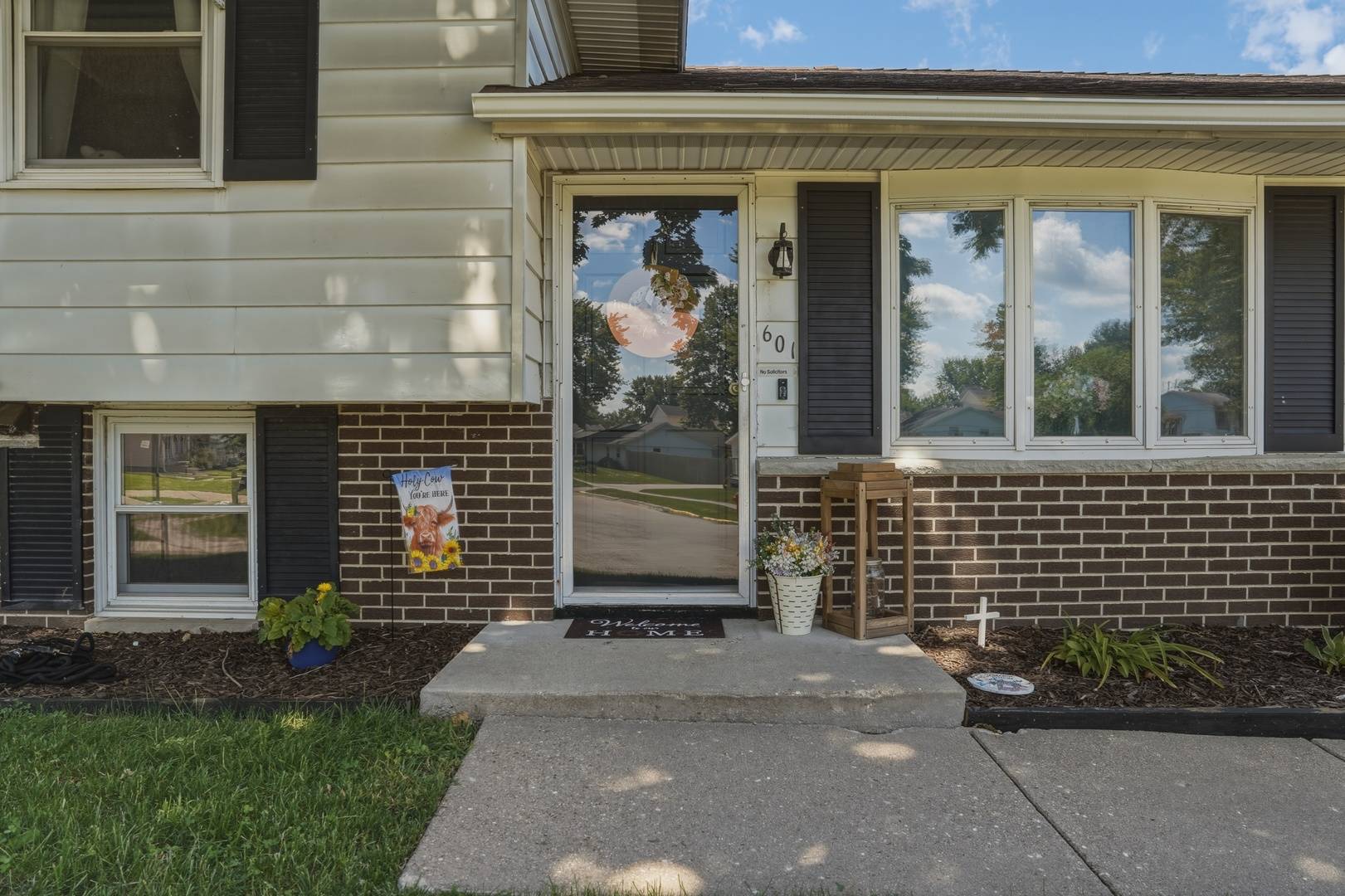 601 High ST, Dixon, IL 61021