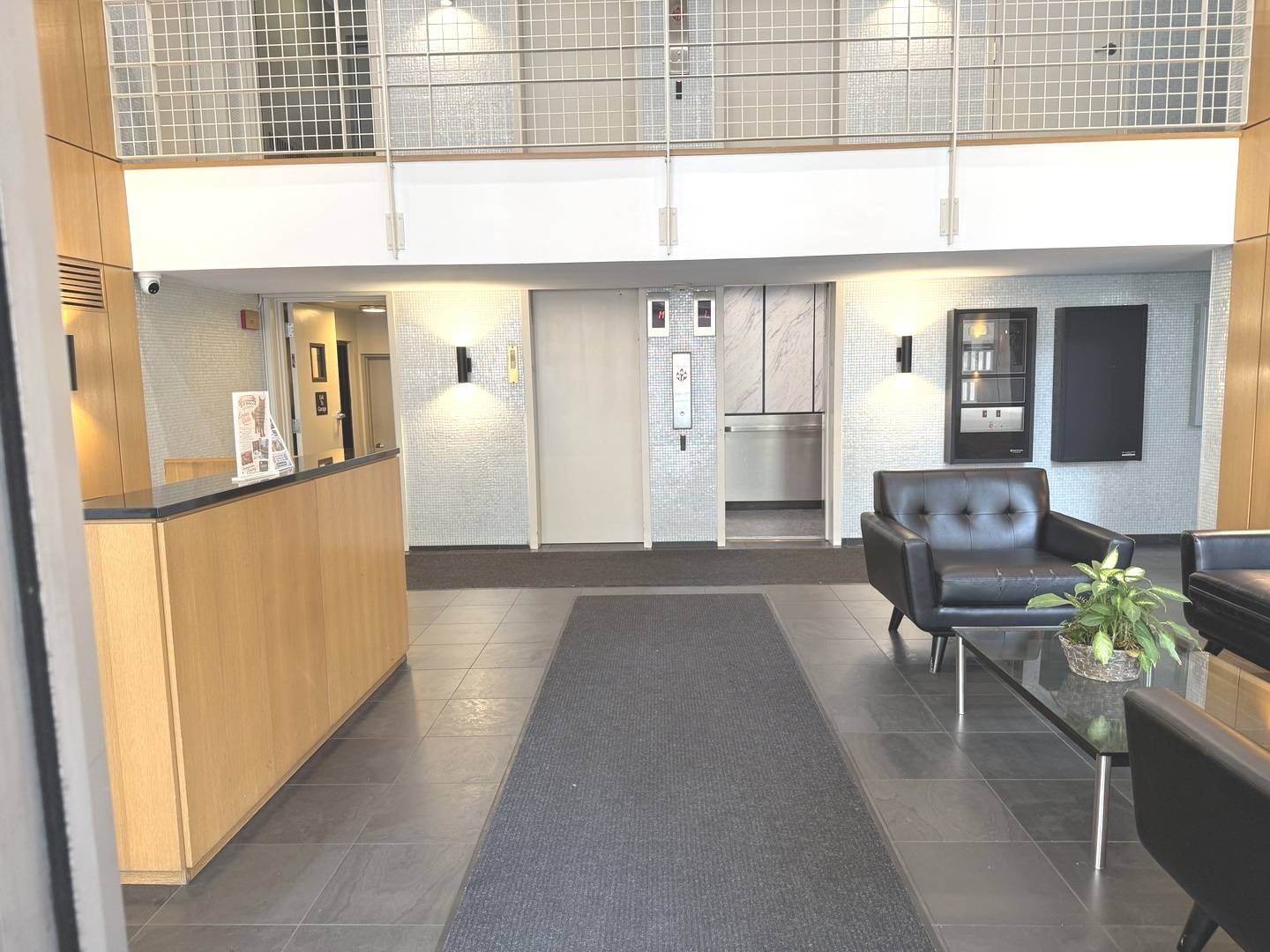 3033 N SHERIDAN RD #403, Chicago, IL 60657