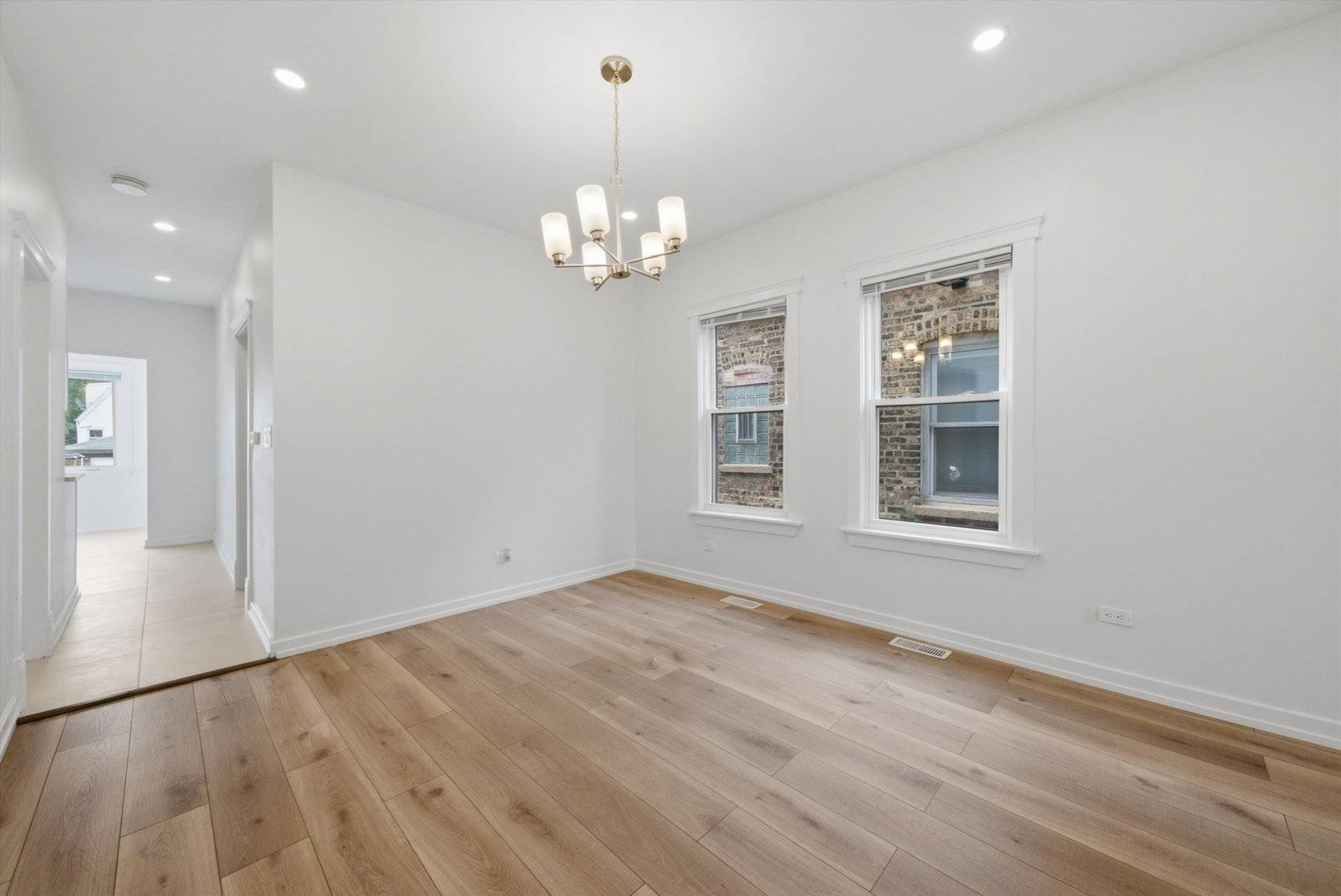 1109 N Kedvale AVE #1, Chicago, IL 60651