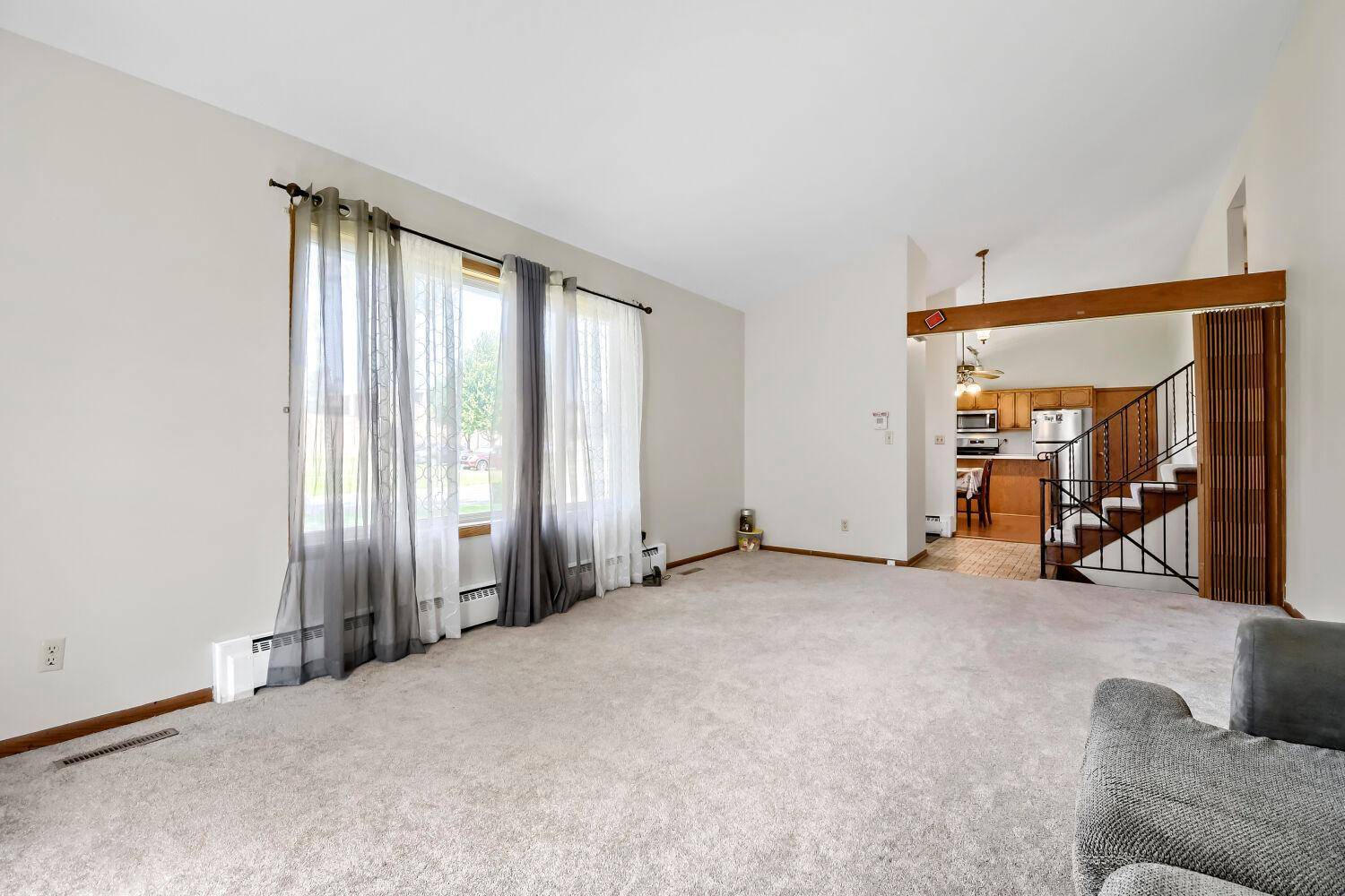 7024 Halifax AVE N, Brooklyn Center, MN 55429