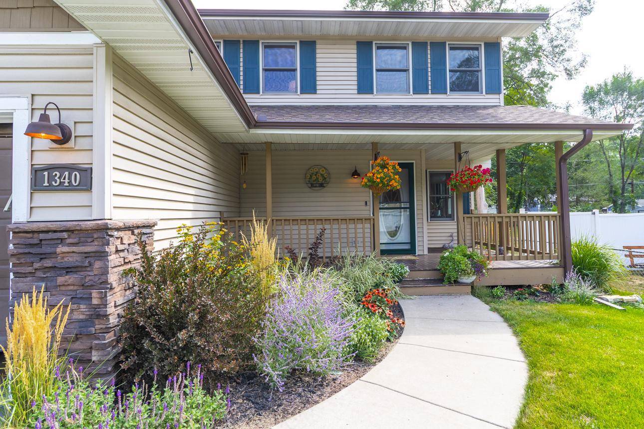 1340 4th ST, Saint Paul Park, MN 55071