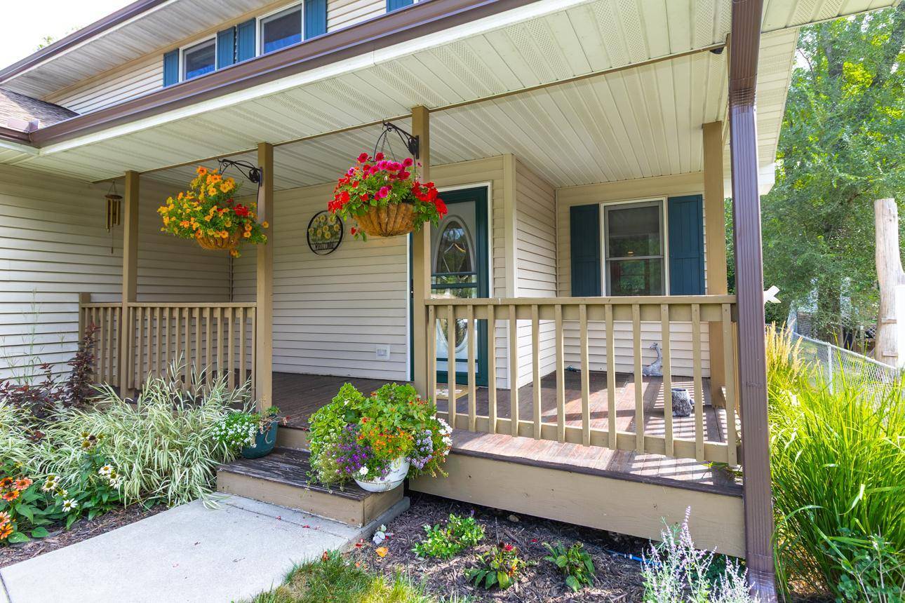 1340 4th ST, Saint Paul Park, MN 55071