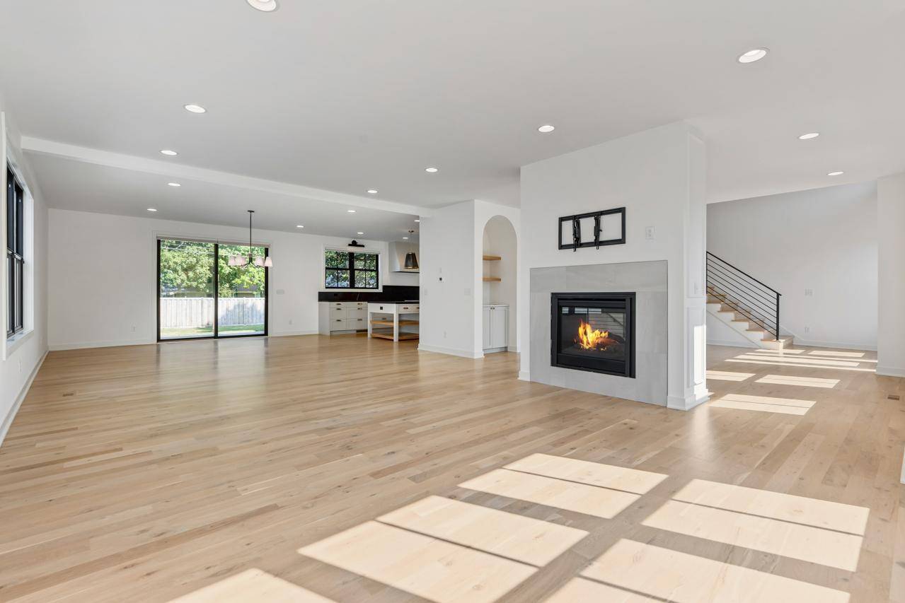 6029 Abbott AVE S, Edina, MN 55410
