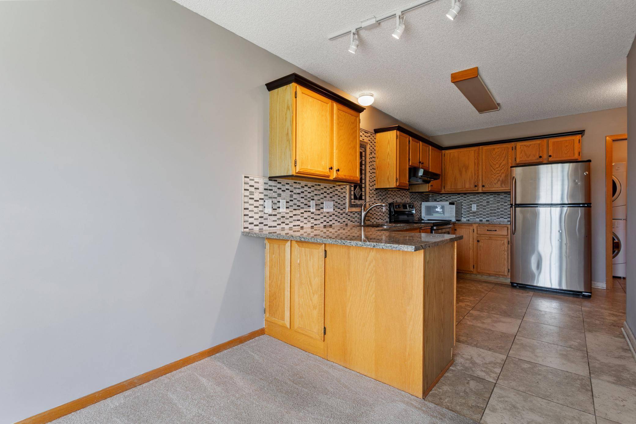 13440 60th PL N #121, Plymouth, MN 55446