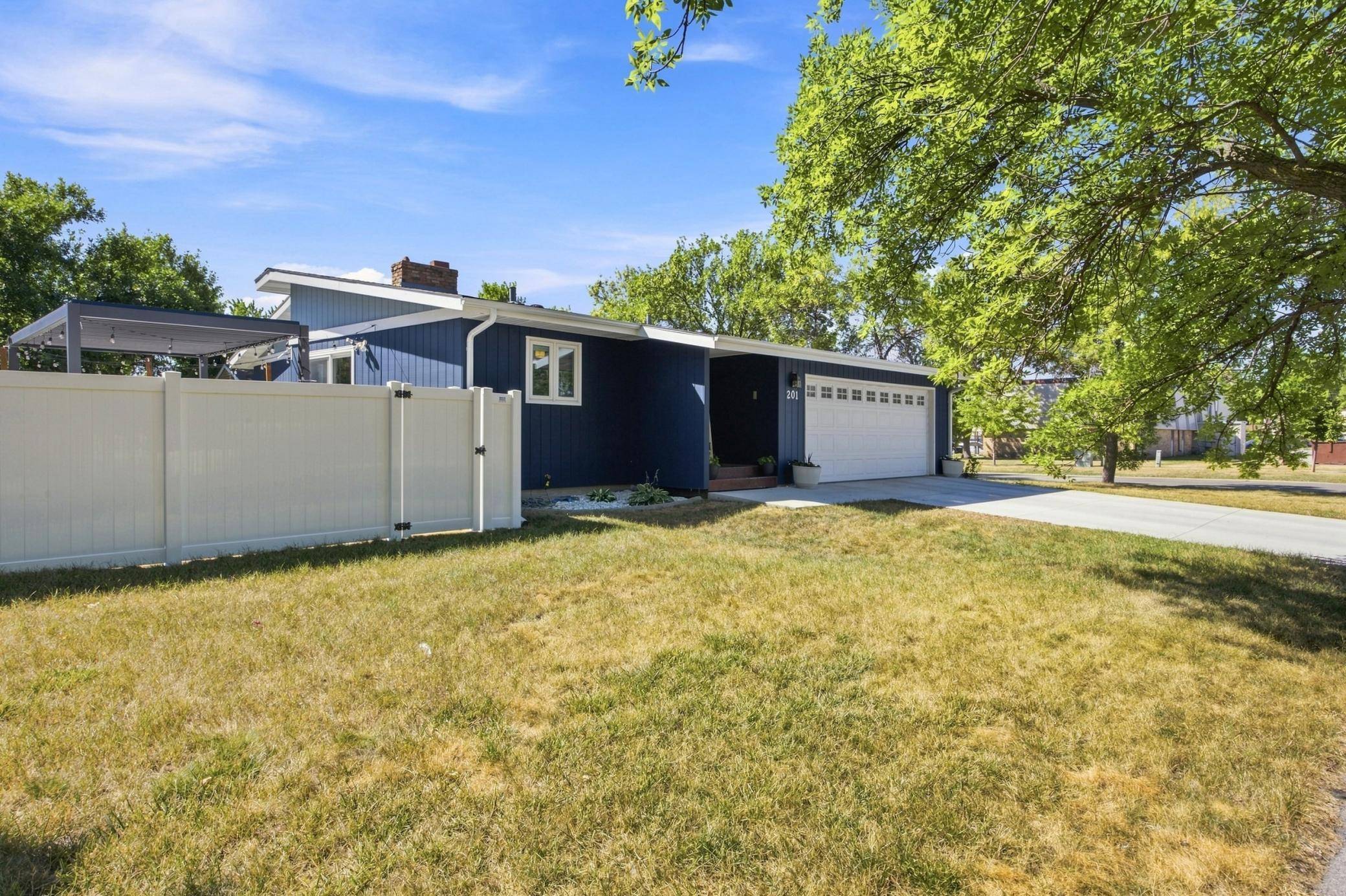 201 11th AVE E, West Fargo, ND 58078