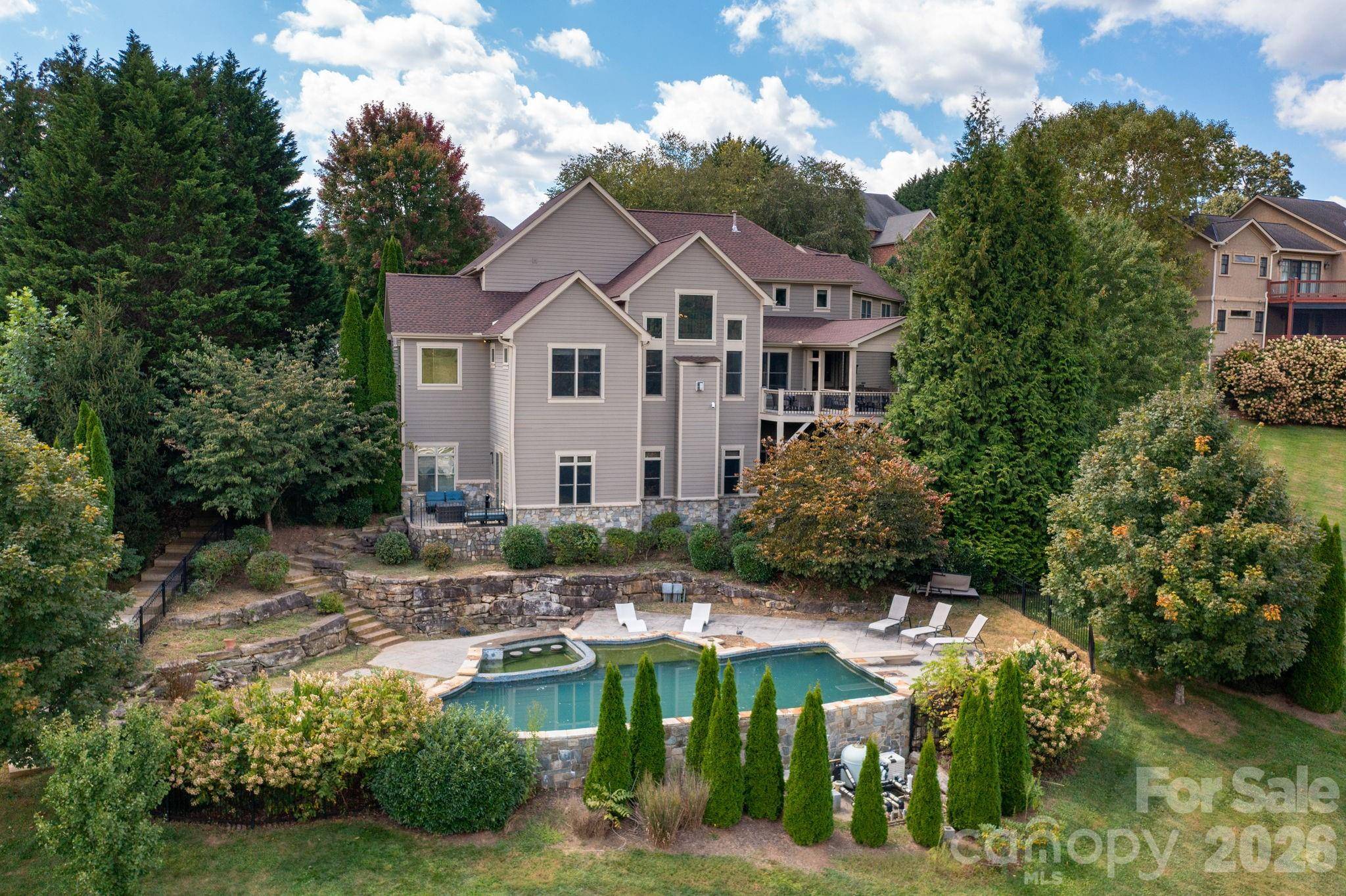 31 Bradford Vistas DR, Fletcher, NC 28732