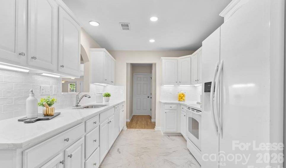 3008 Cornflower LN, Indian Trail, NC 28079