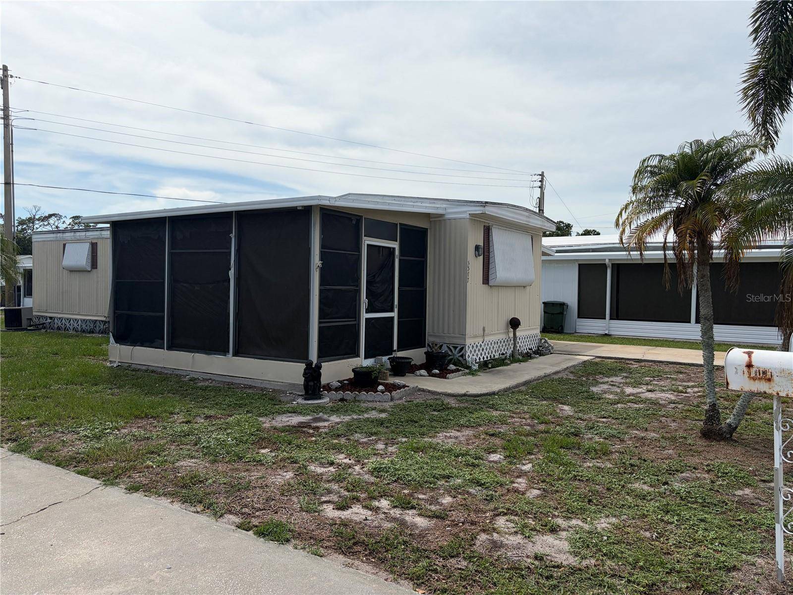 5317 OAKLAND HILLS AVE, Sarasota, FL 34234