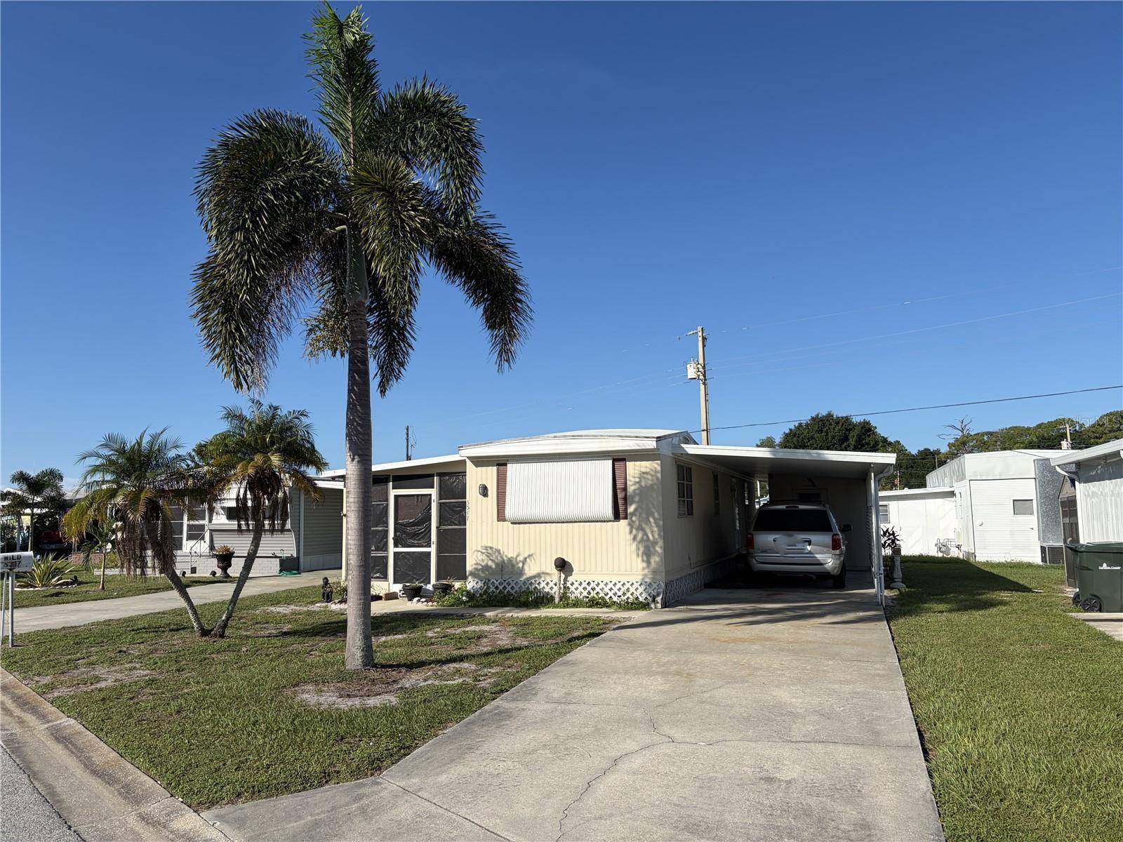 5317 OAKLAND HILLS AVE, Sarasota, FL 34234