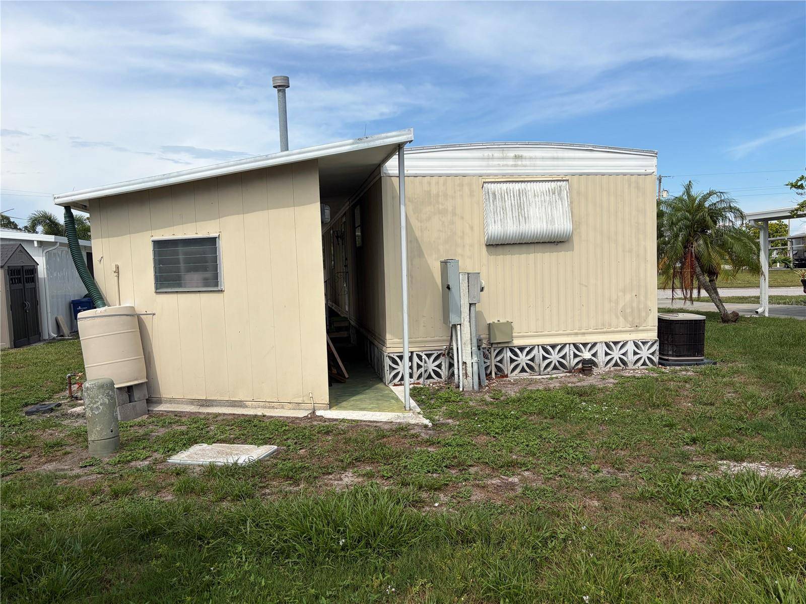 5317 OAKLAND HILLS AVE, Sarasota, FL 34234
