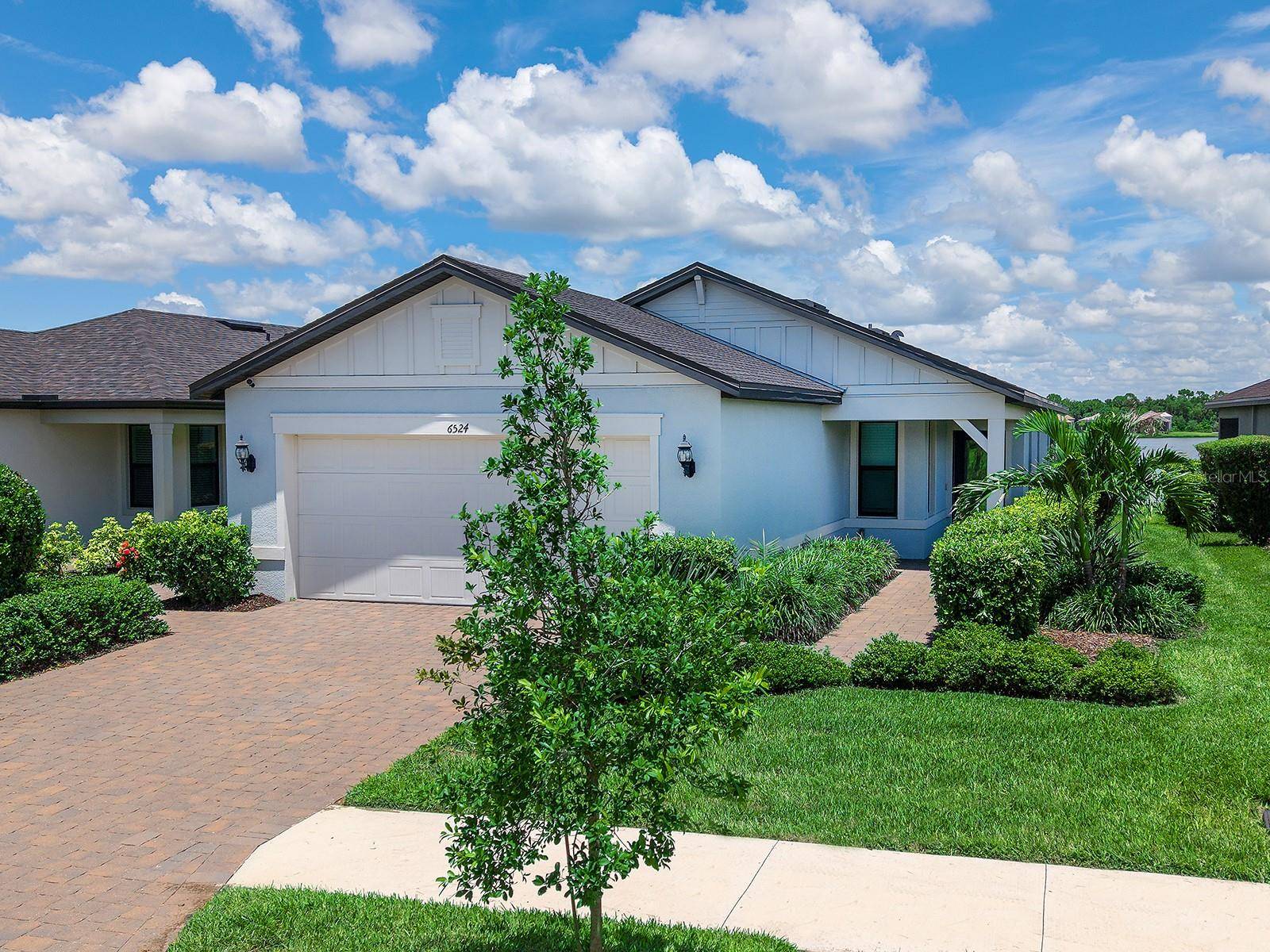 6524 SILVERSTAR DR, Sarasota, FL 34240