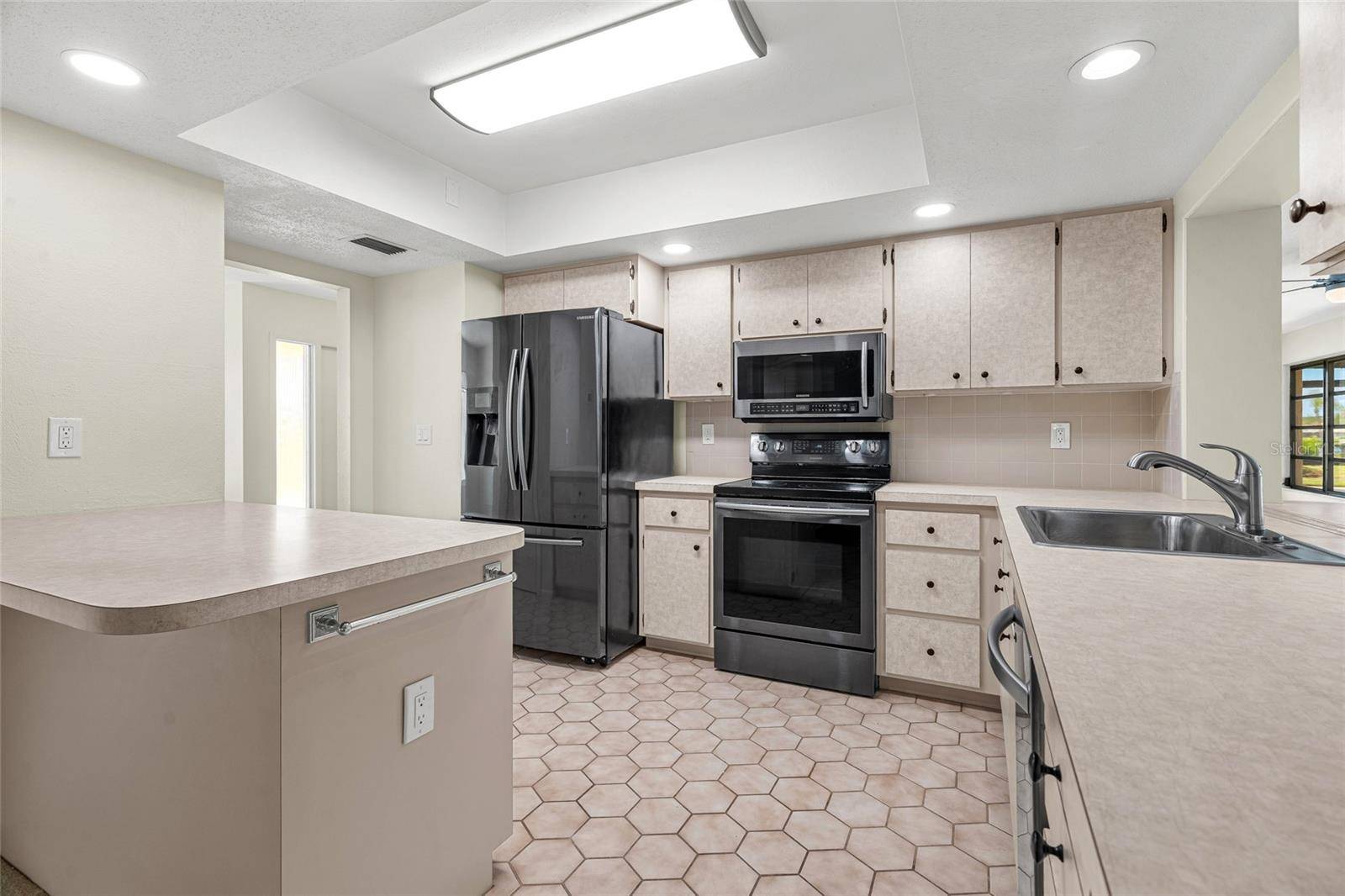 1123 MISTI CT, Venice, FL 34293