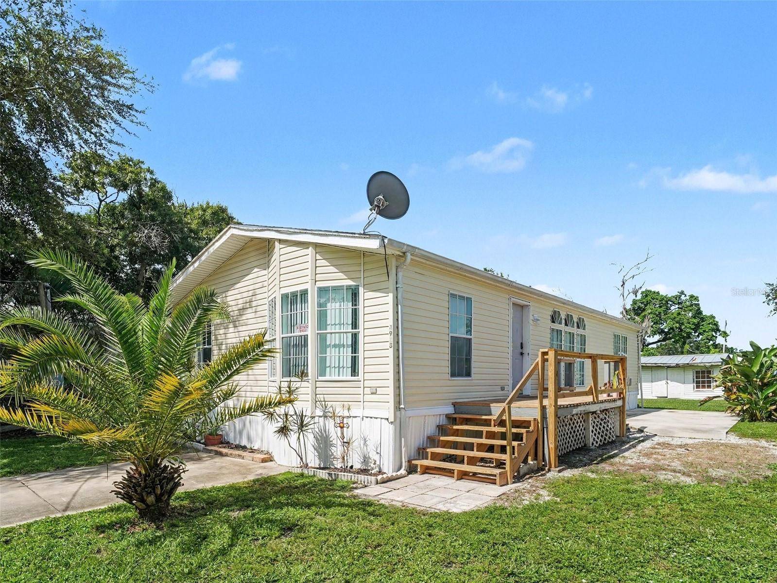 4928 ELIZABETH AVE, Sarasota, FL 34233
