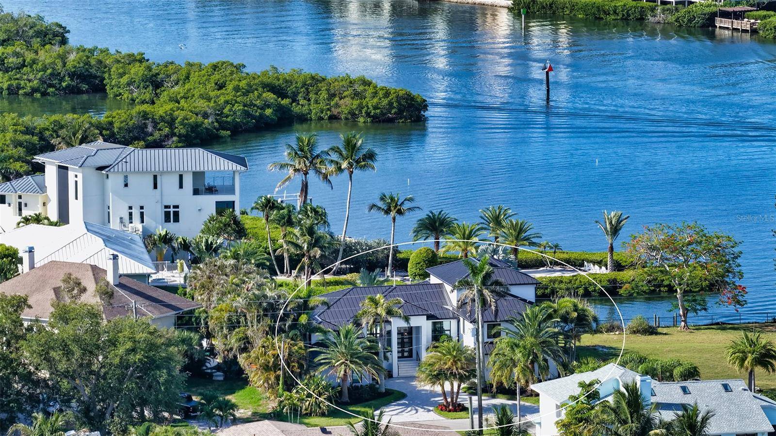 1516 RIDGEWOOD LN, Sarasota, FL 34231
