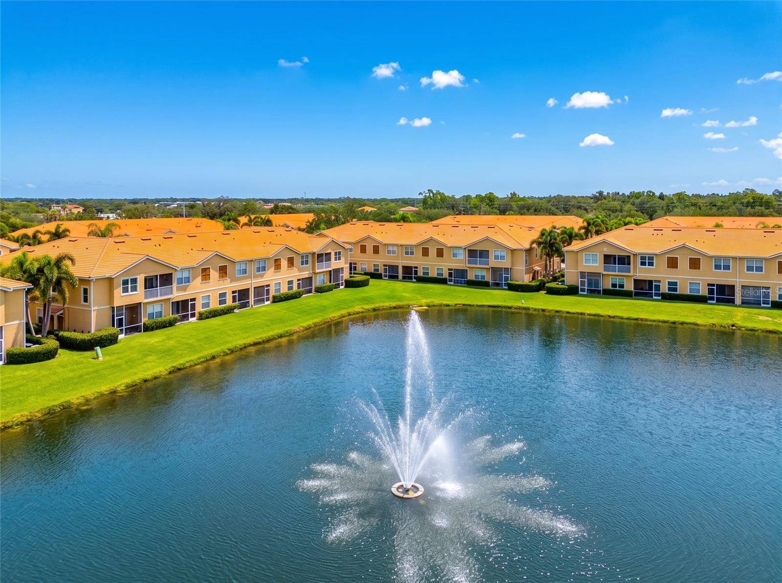 3426 PARKRIDGE CIR #34-105, Sarasota, FL 34243