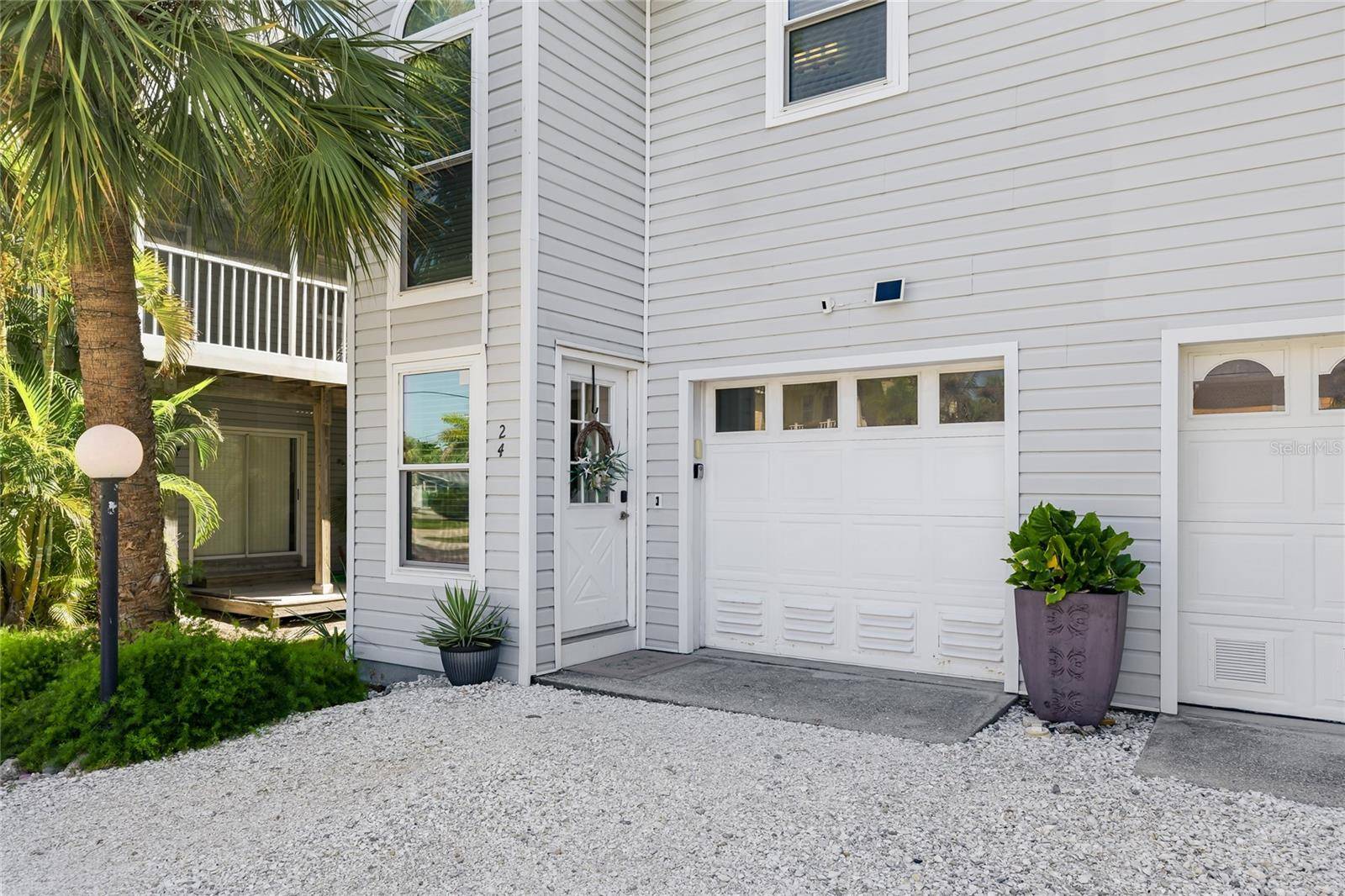 6250 HOLMES BLVD #24, Holmes Beach, FL 34217