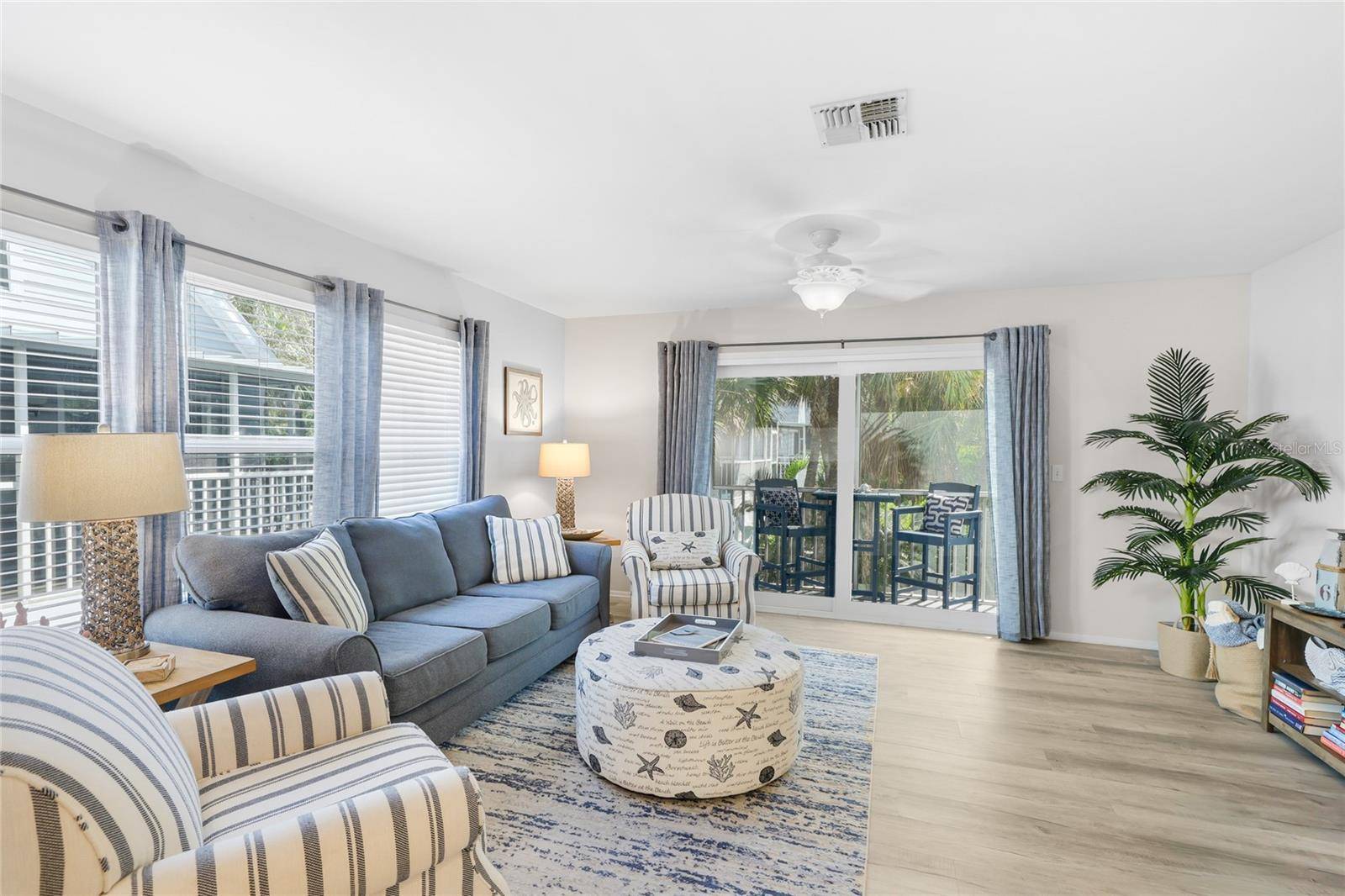 6250 HOLMES BLVD #24, Holmes Beach, FL 34217