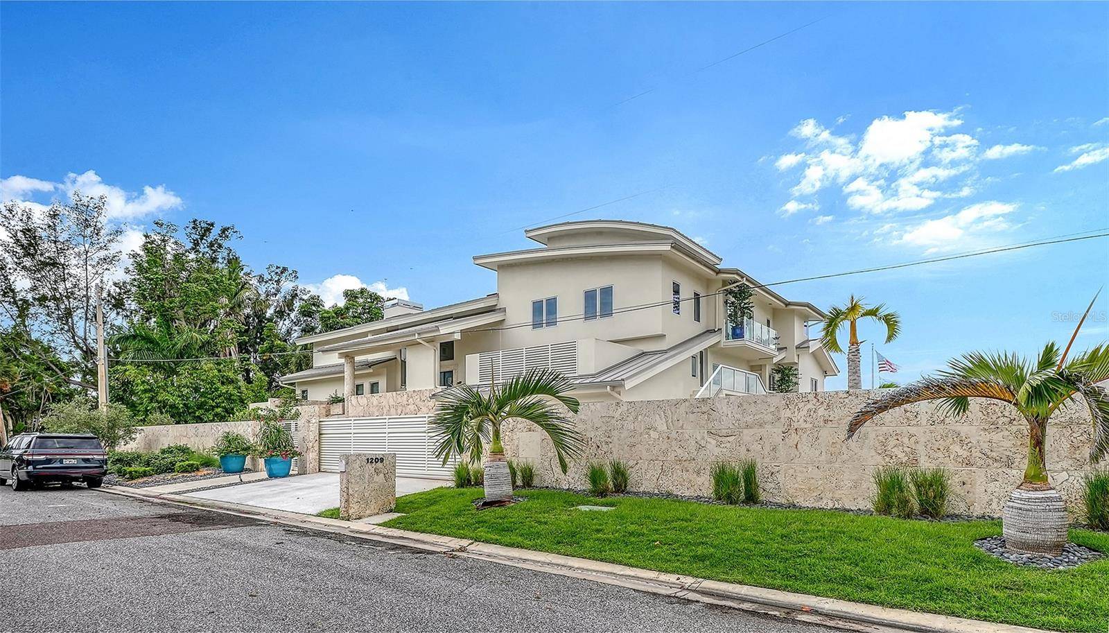 1209 WESTWAY DR, Sarasota, FL 34236