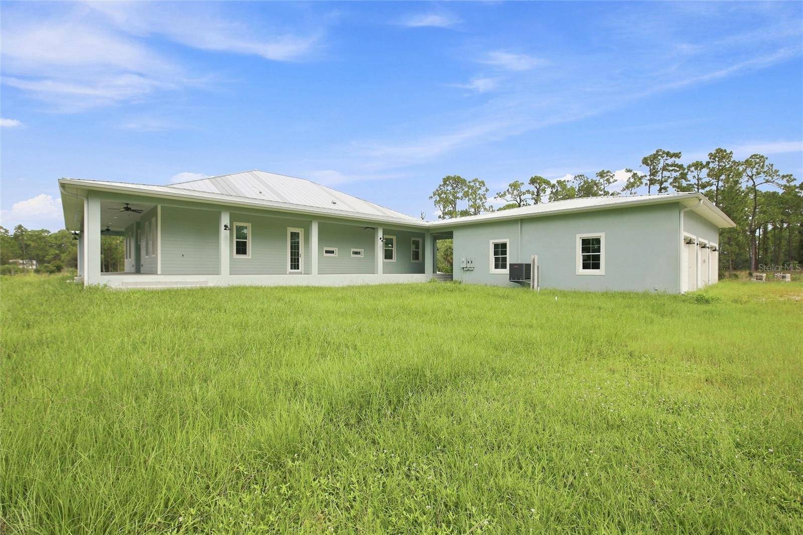 8146 TROPICAIRE BLVD, North Port, FL 34291