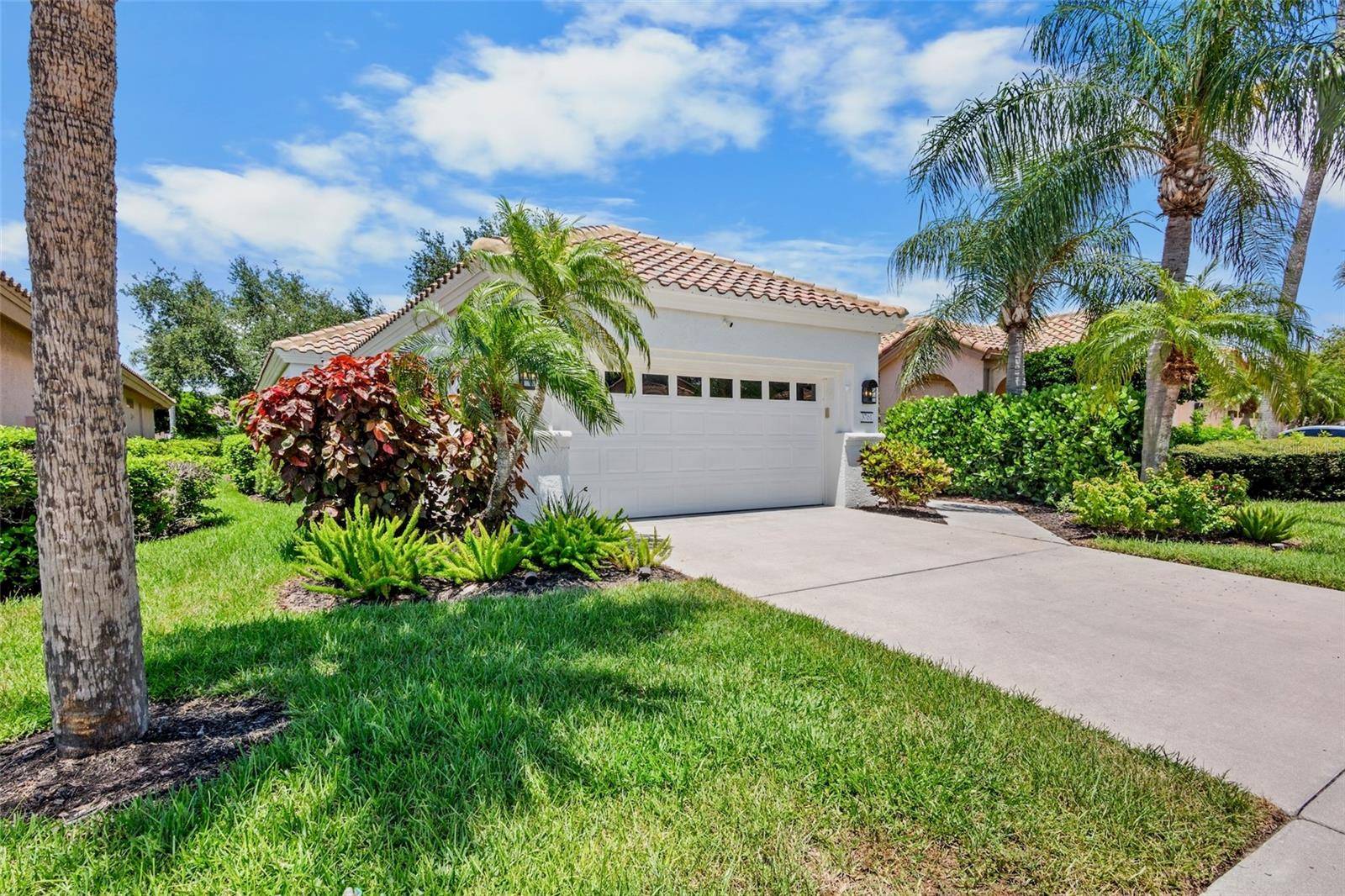 3761 AMAPOLA LN, Sarasota, FL 34238