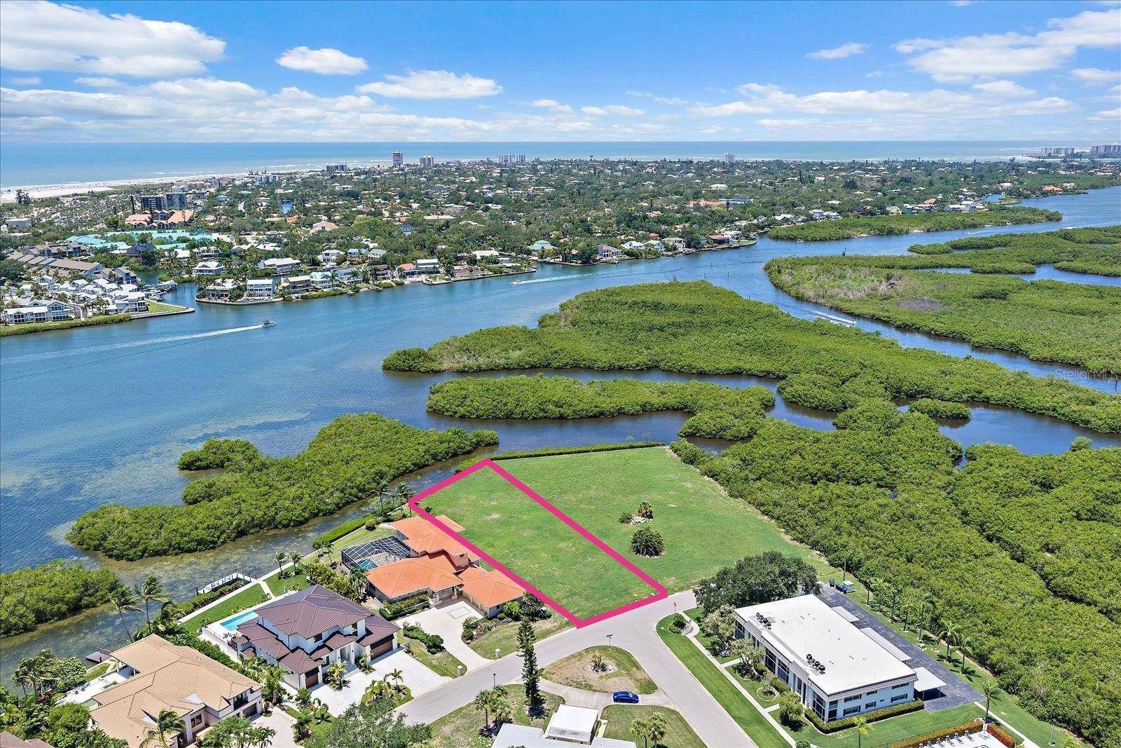 TIDEWOOD AVE, Sarasota, FL 34231