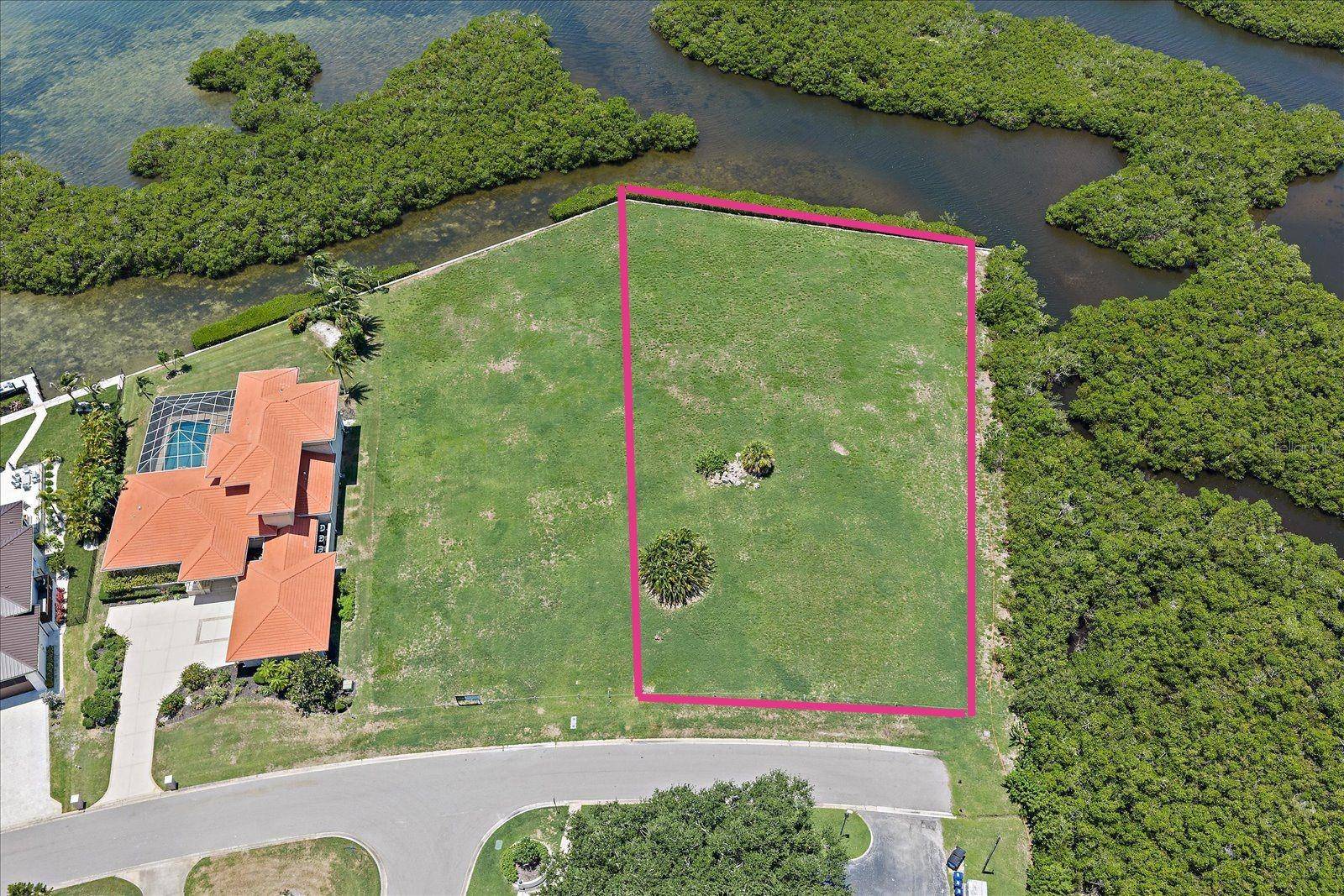 TIDEWOOD AVE, Sarasota, FL 34231