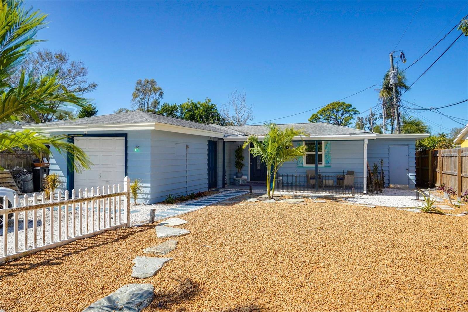 2741 PARMA ST, Sarasota, FL 34231